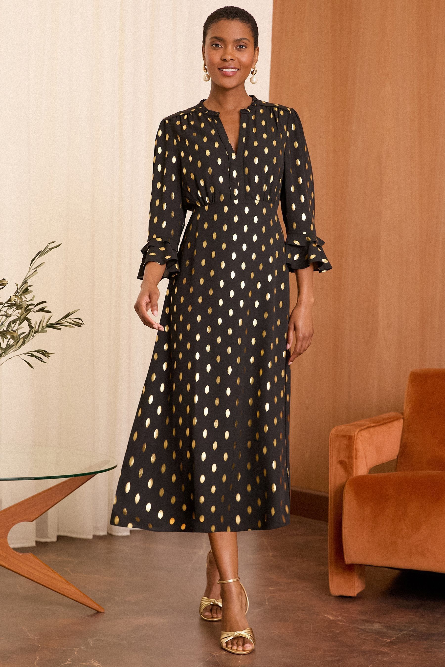 Love Roses Black Dash Foil Flute Sleeve Midi Dress