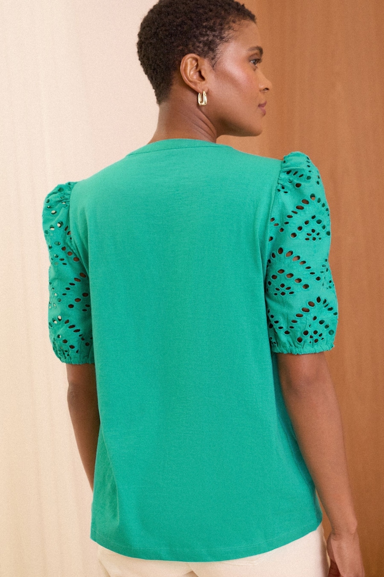 Love & Roses Green Broderie Shortss Sleeve V Neck Jersey Top - Image 4 of 4