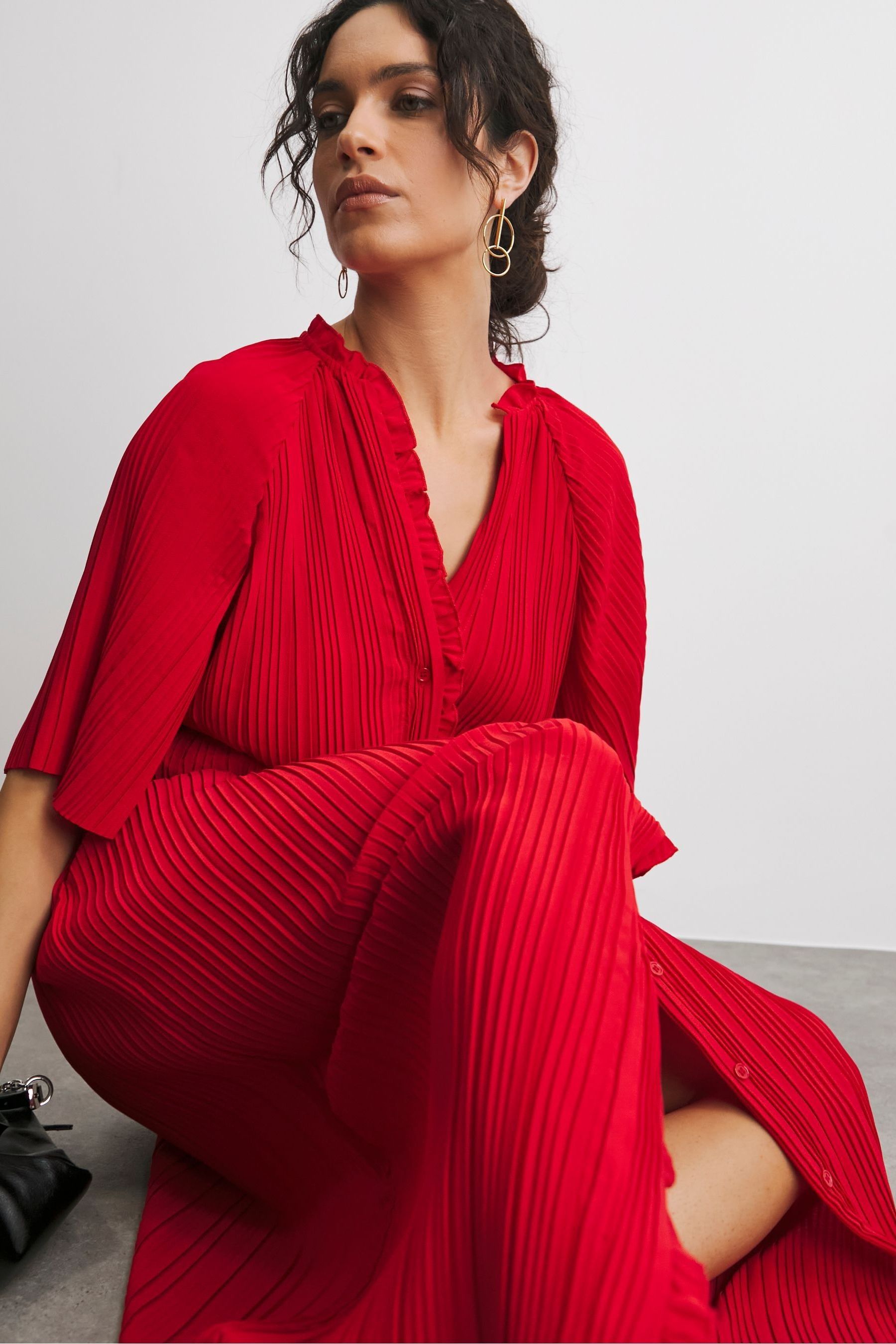 Pleated dress red online