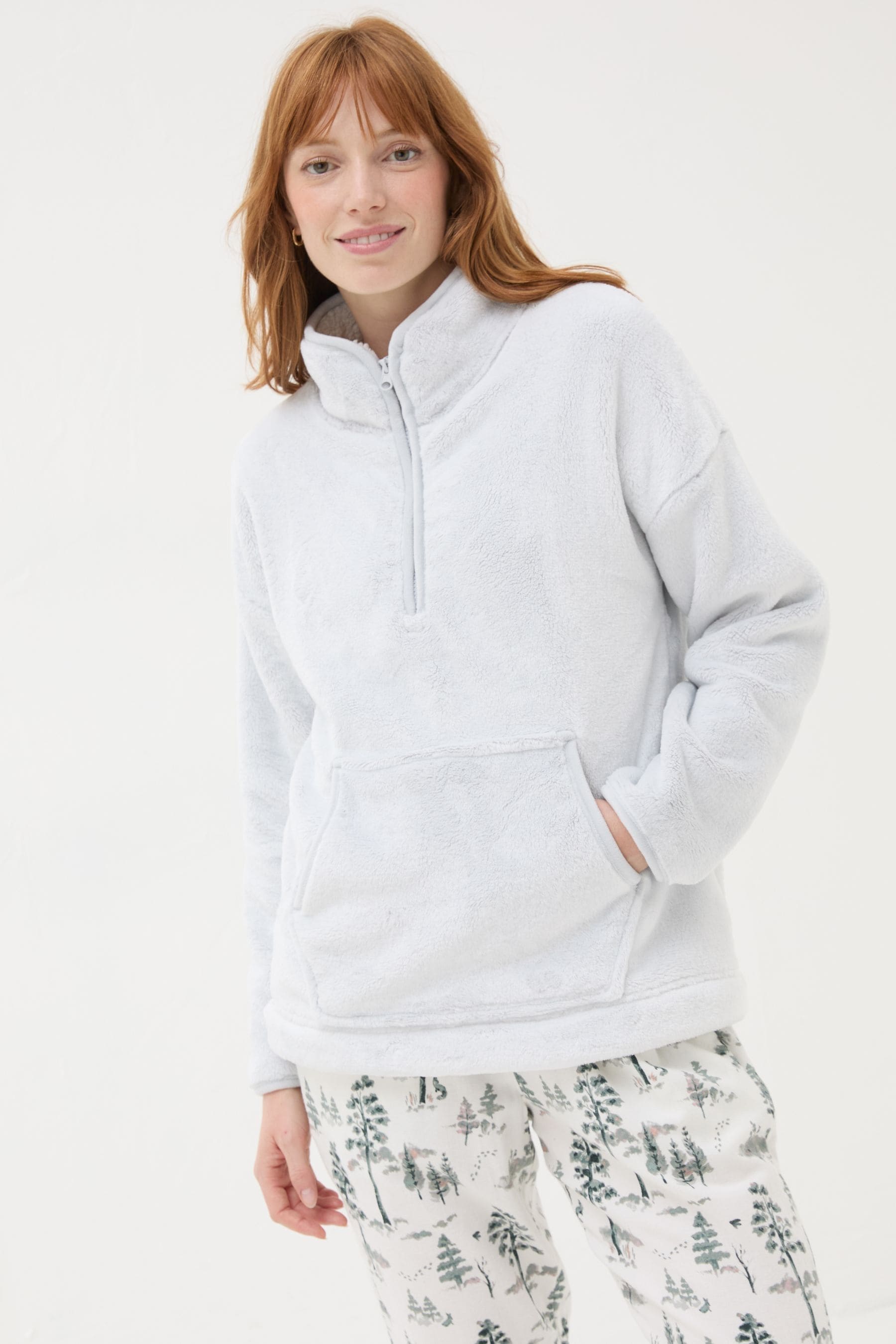 Womens christmas fleece jacket outlet