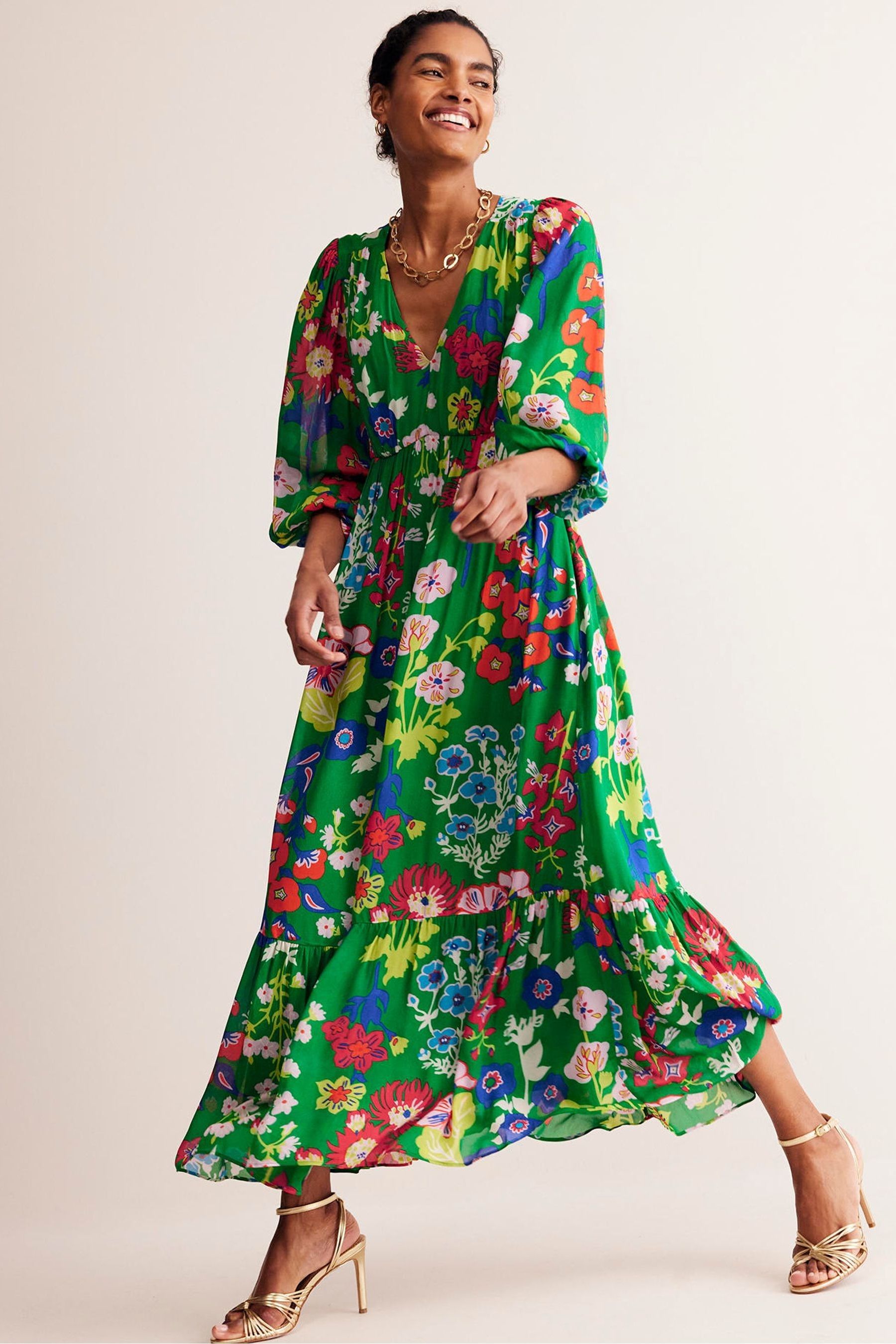 Boden v neck dress deals