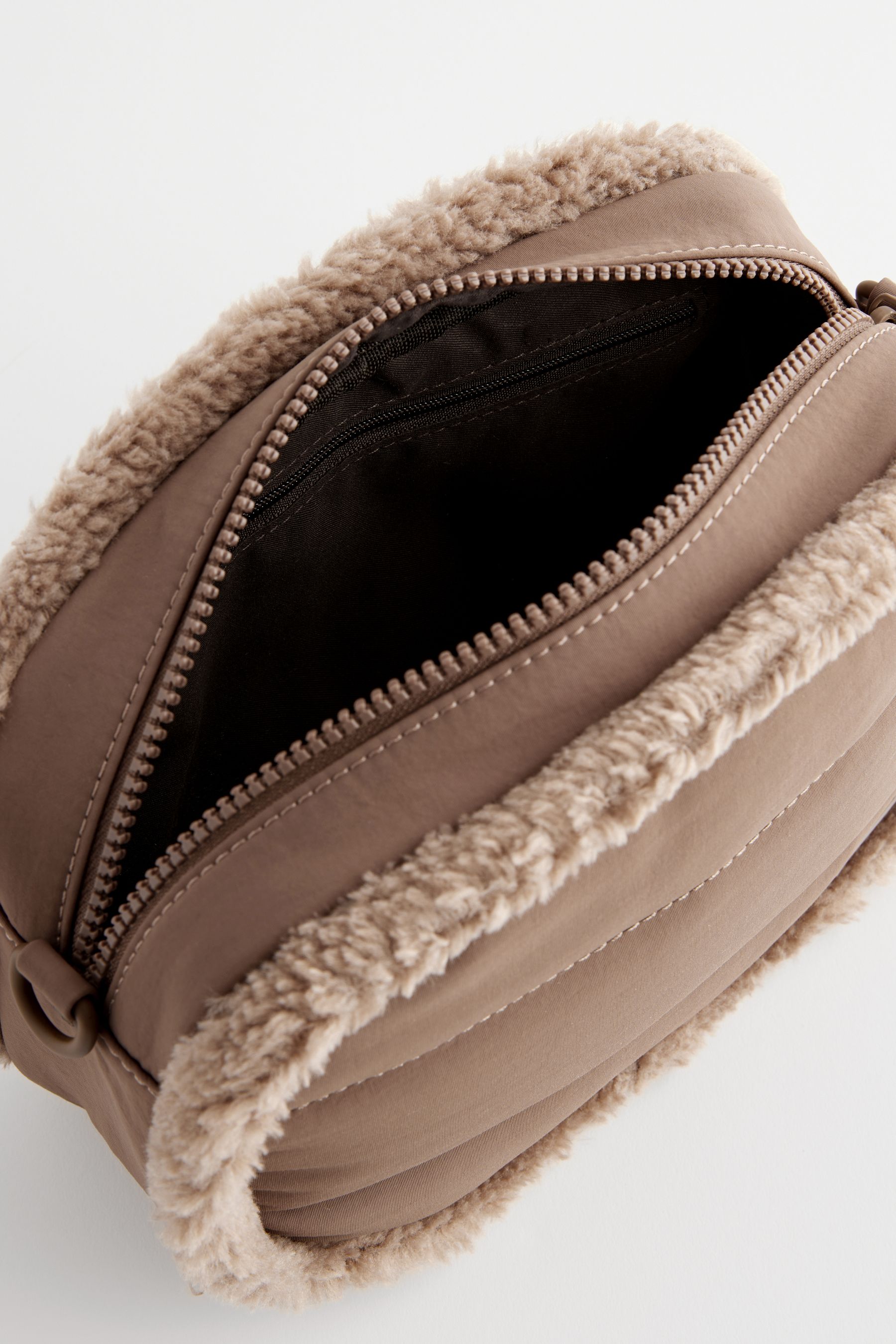 Next camera bag hotsell