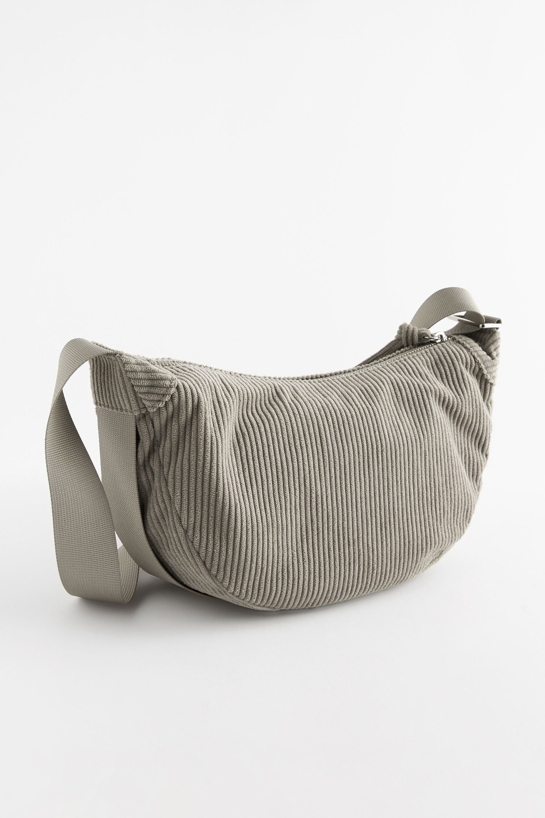 Grey body bag 2025