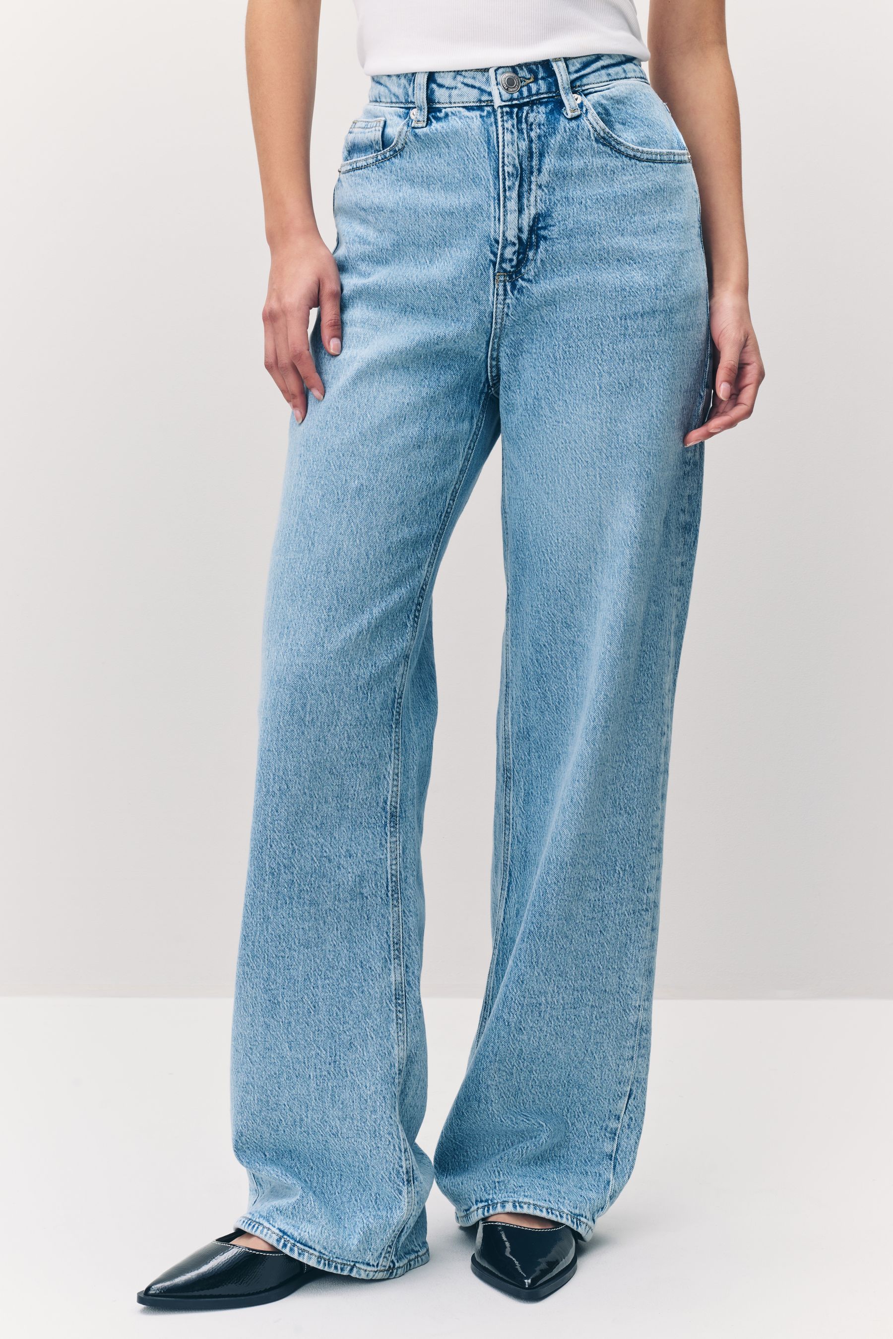 Vero moda slim fit jeans hotsell