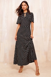 Friends Like These Black ITY Keyhole Flutter Shortss Sleeve Printed Midi Dress - Image 1 of 4