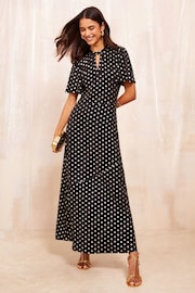 Friends Like These Black ITY Keyhole Flutter Shortss Sleeve Printed Midi Dress - Image 4 of 4