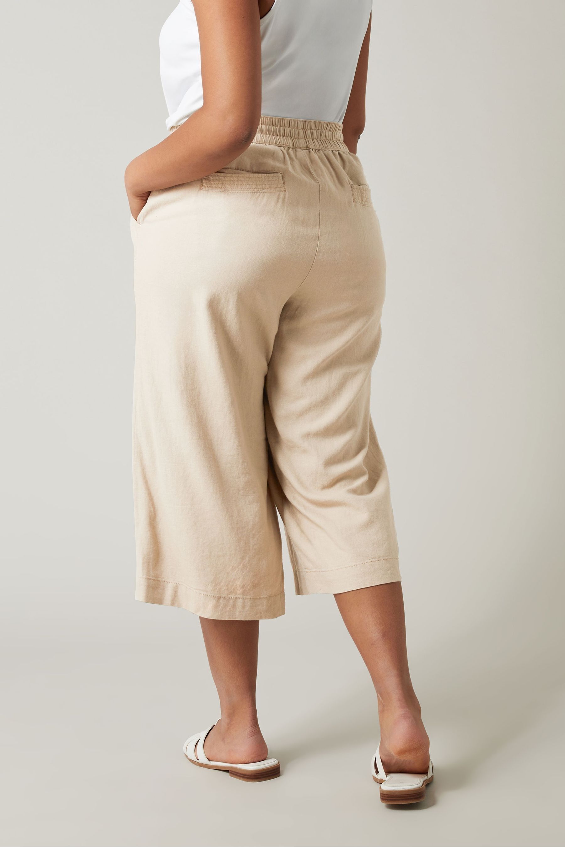 Linen blend cropped trousers best sale