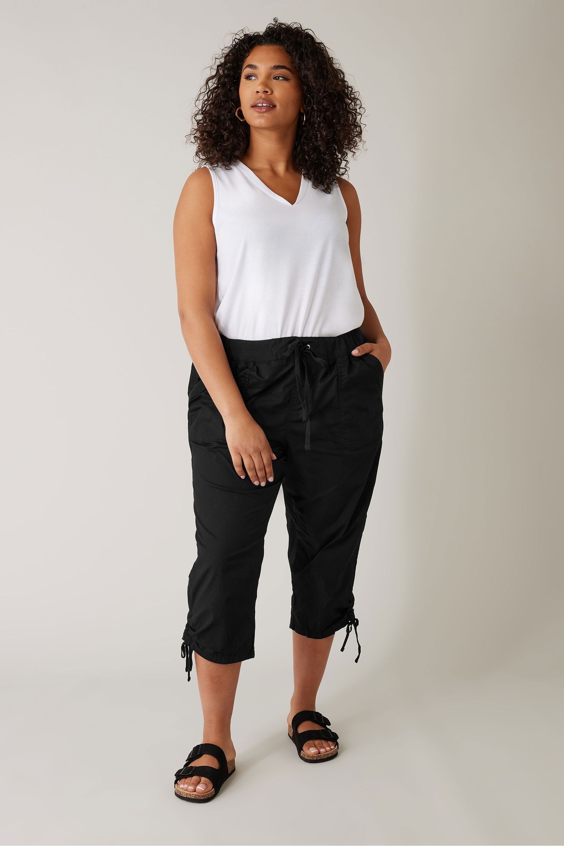 Buy Evans Navy Blue Elasticated Waist Cropped Trousers from Next Luxembourg
