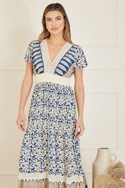 Yumi Blue Viscose Leaf Print Maxi Dress With Lace Trim - Image 2 of 4