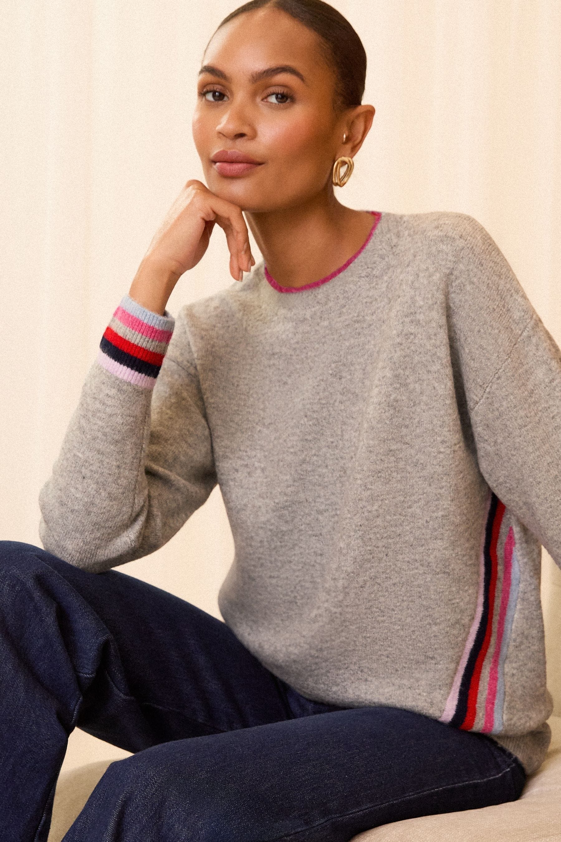 Crew neck grey jumper store