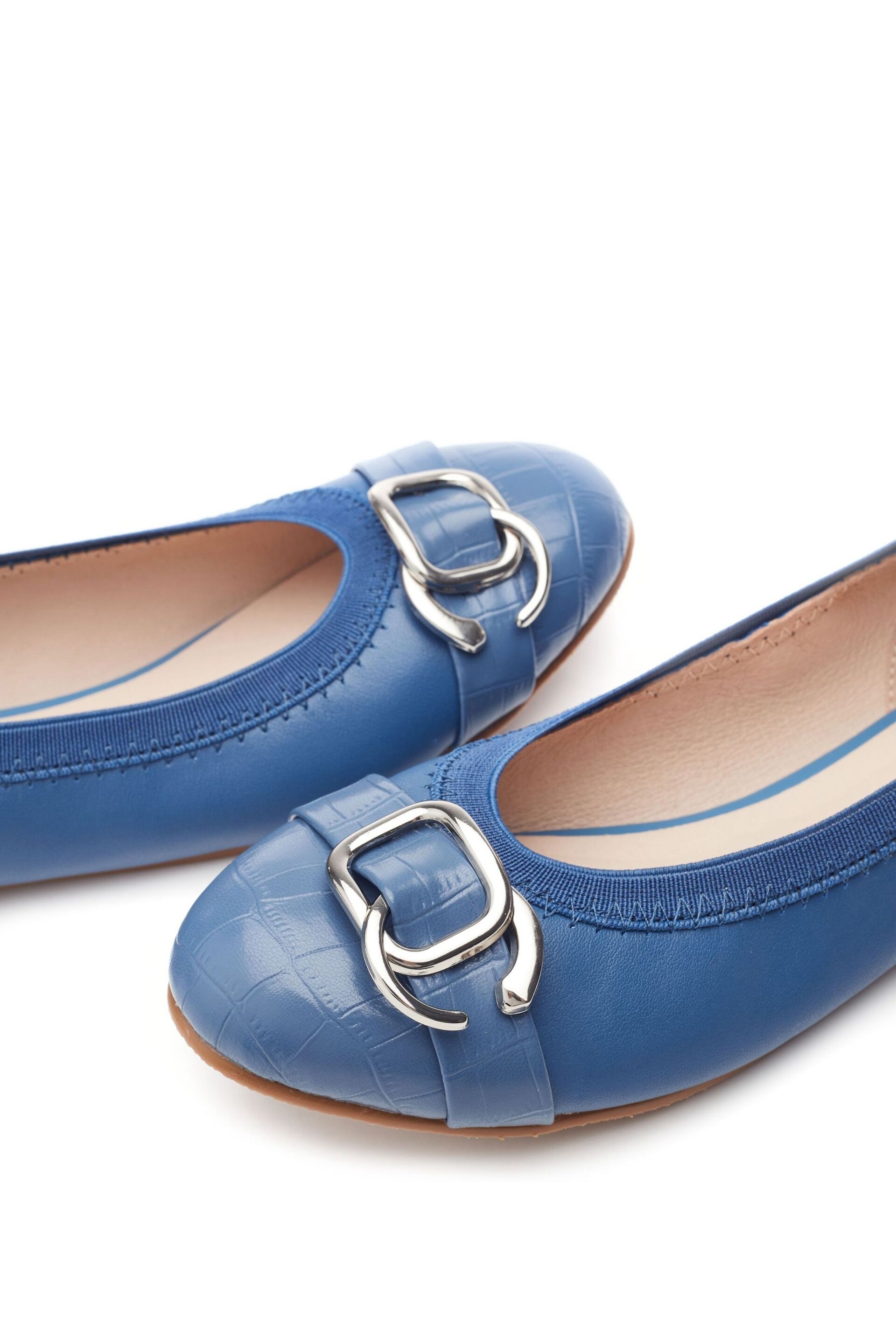 Moda in Pelle Eilish Round Toe Ballerinas With Square Circle Trim - Image 4 of 4