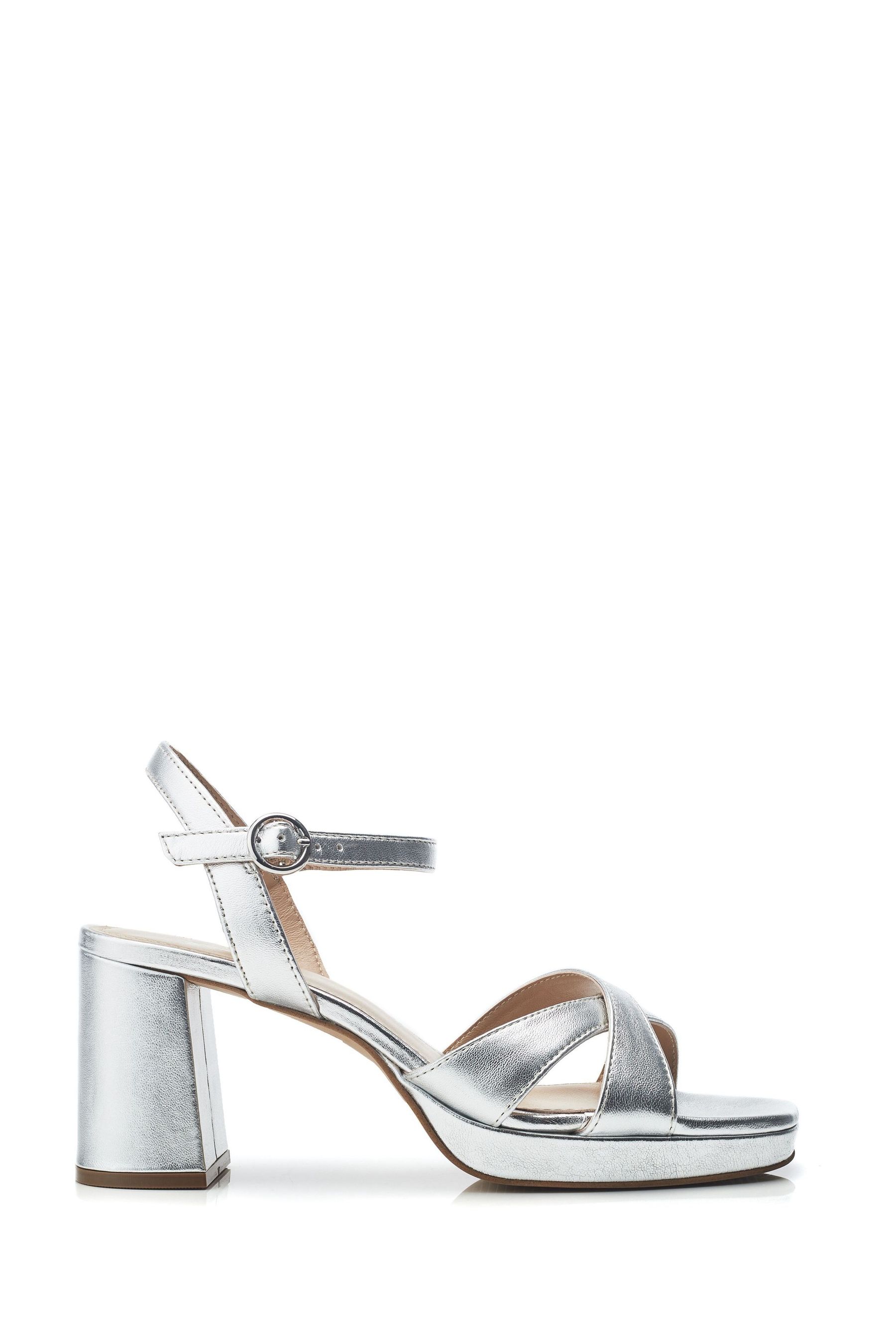Pelle moda platform sandals sales
