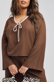 Simply Be Brown Contrast Trim Tie Front Blouse - Image 4 of 4