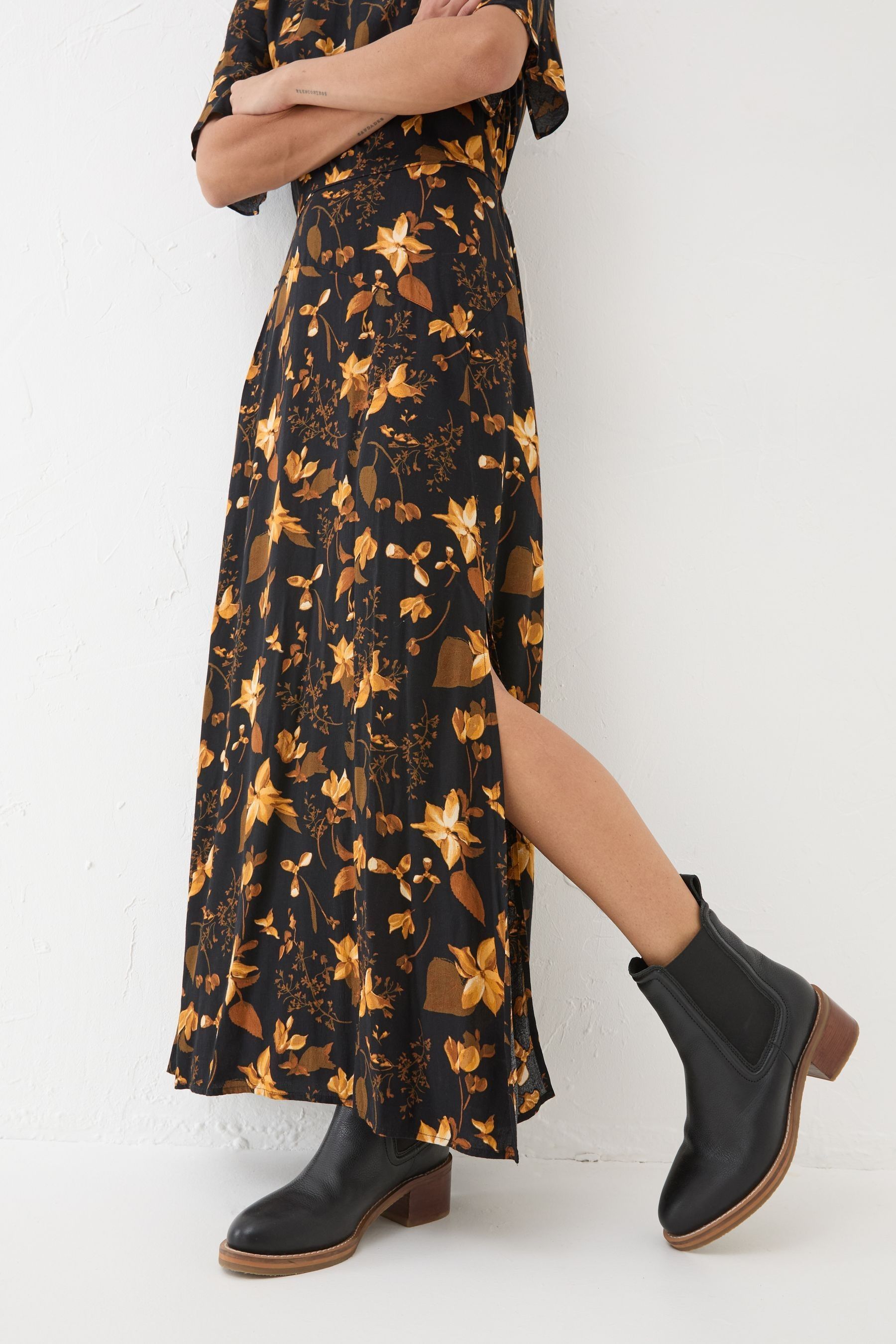 Discount American vintage floral dress made of viscose-L-black