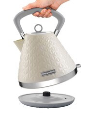 Morphy Richards Cream Vector Pyramid Kettle - Image 3 of 4