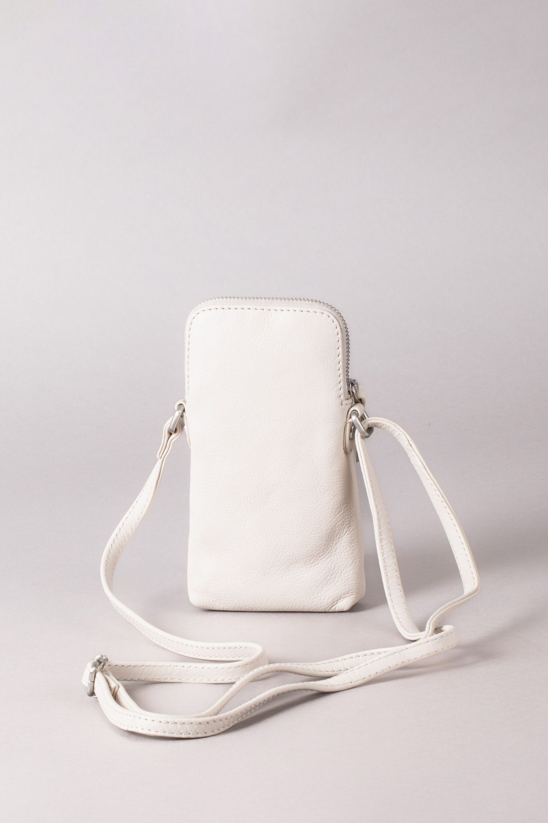 Lakeland Leather White Coniston Leather Cross-Body Phone Pouch - Image 3 of 6