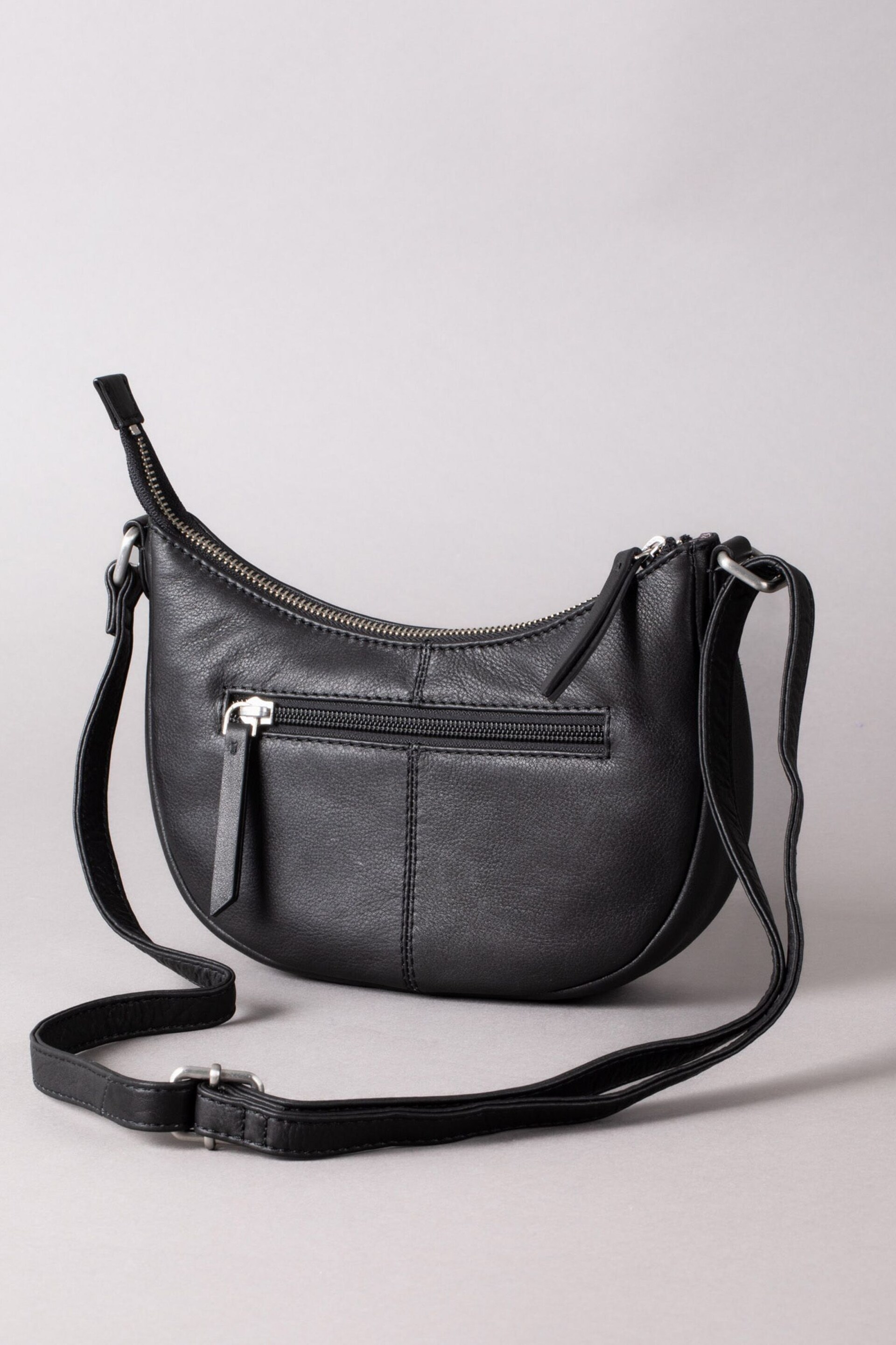 Lakeland Leather Black Coniston Crescent Cross-Body Bag - Image 3 of 6