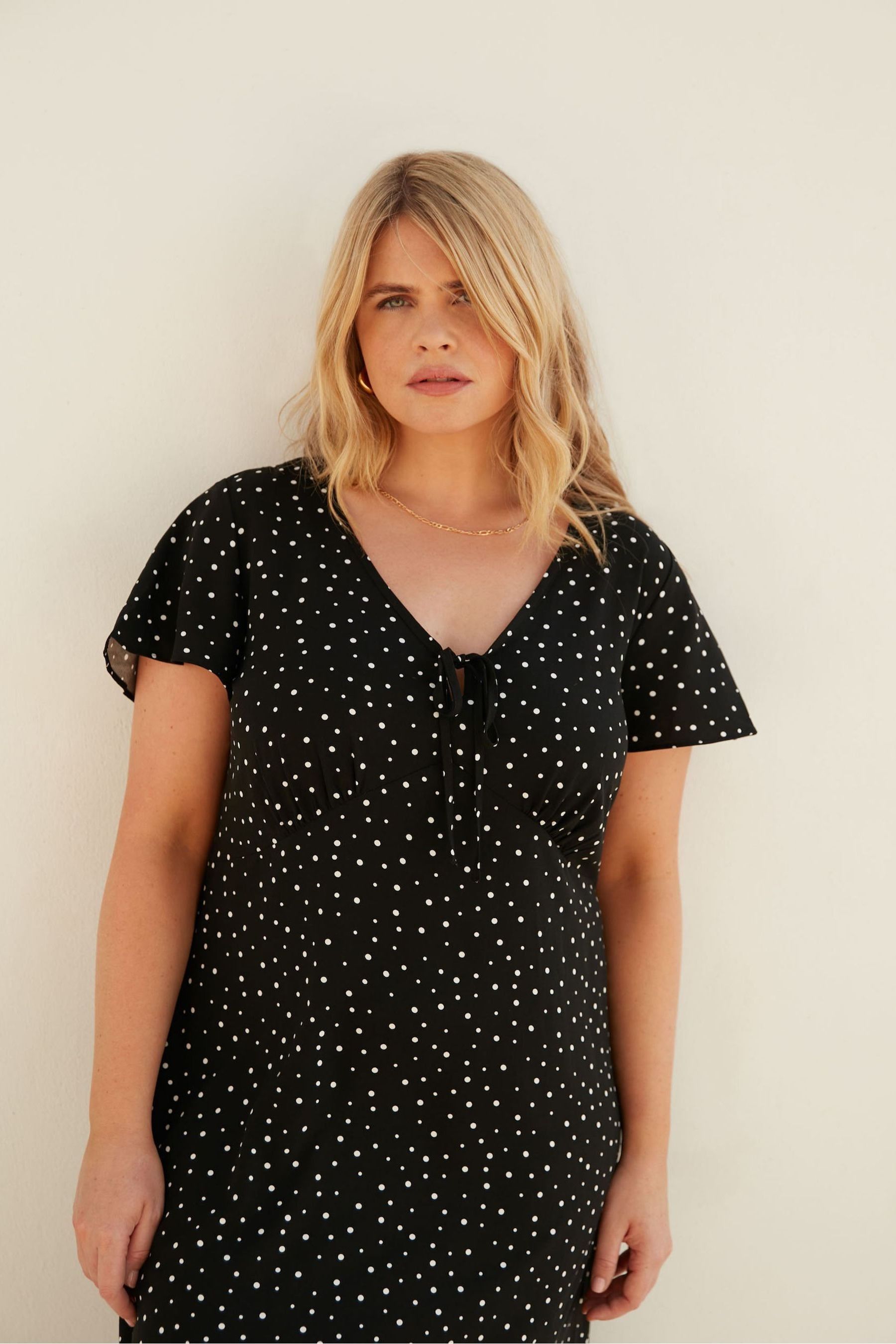 Buy Live Unlimited Black Curve Spot Print Midi Tea Dress from Next Luxembourg