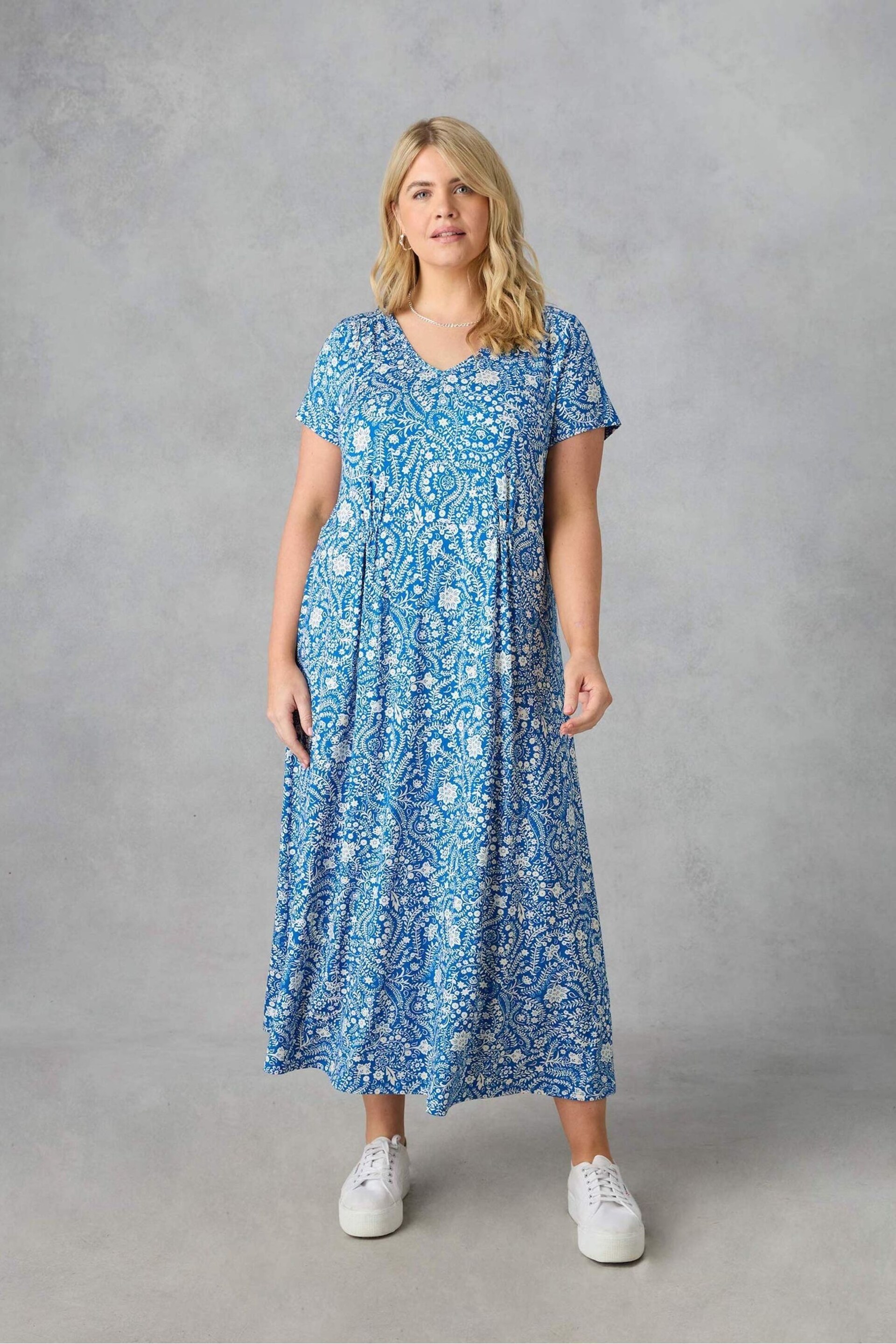 Live Unlimited Curve Blue Paisley Jersey Midi Dress - Image 3 of 5