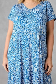 Live Unlimited Curve Blue Paisley Jersey Midi Dress - Image 5 of 5