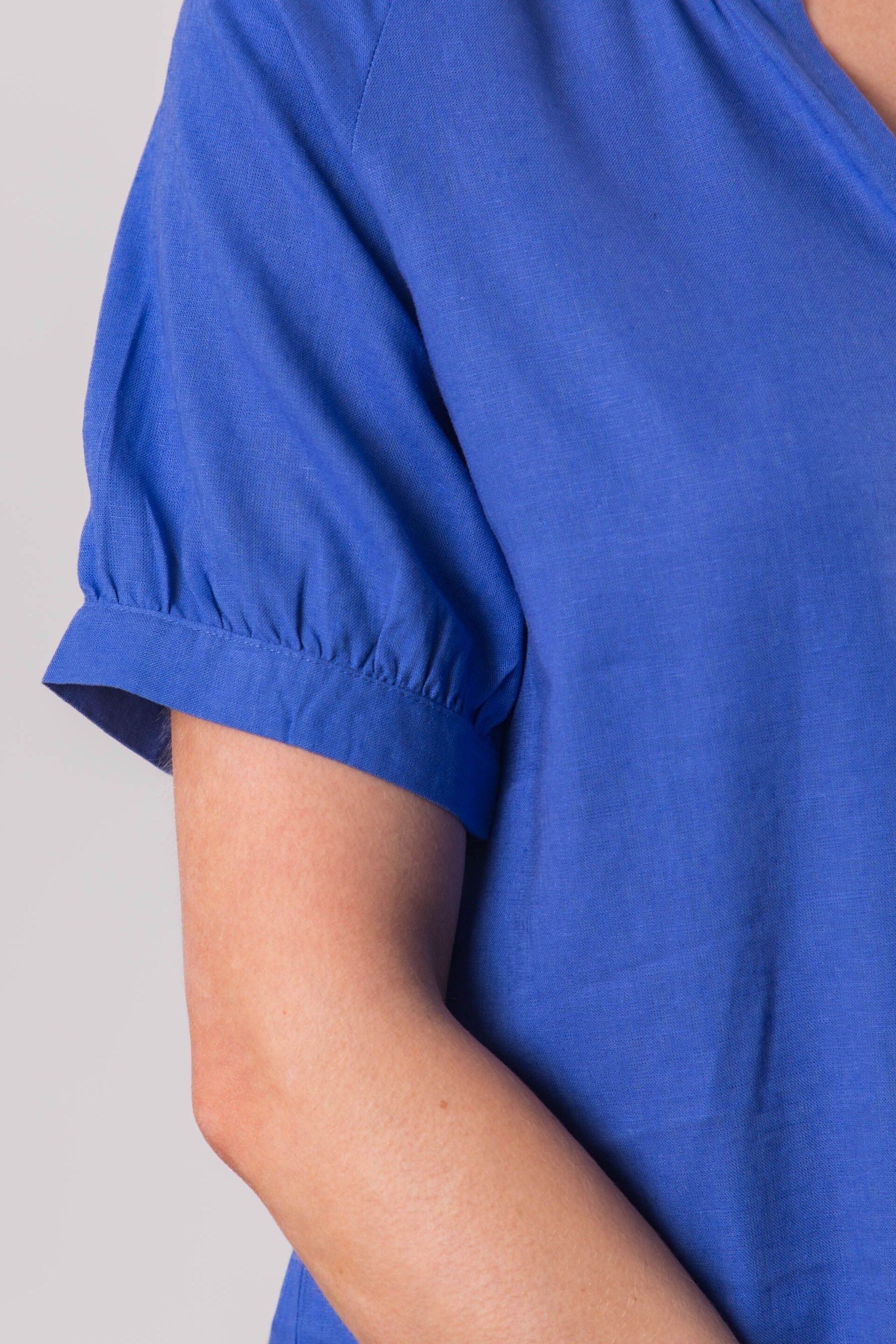 Lakeland Leather Blue Clothing Victoria Short Sleeve Linen Blend Blouse - Image 5 of 7