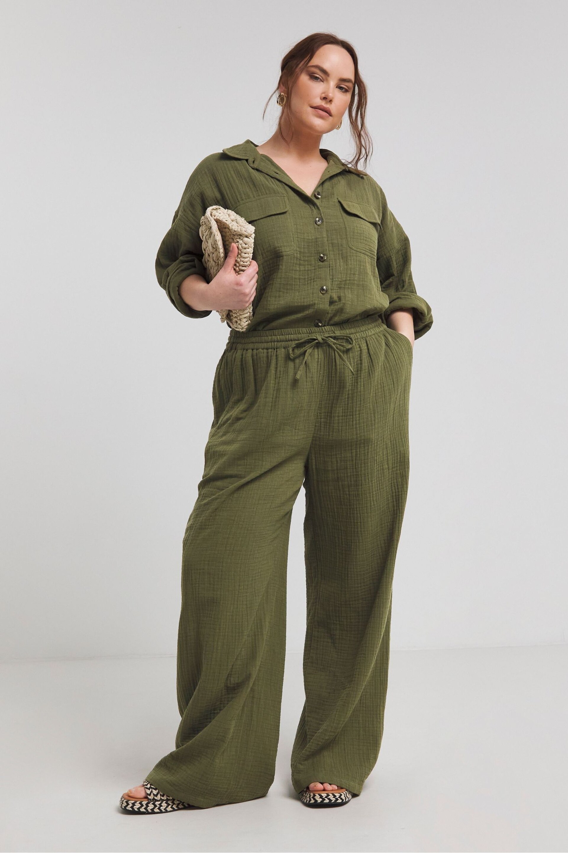 Simply Be Green Oversized Cheesecloth Double Pocket Shirt - Image 3 of 4