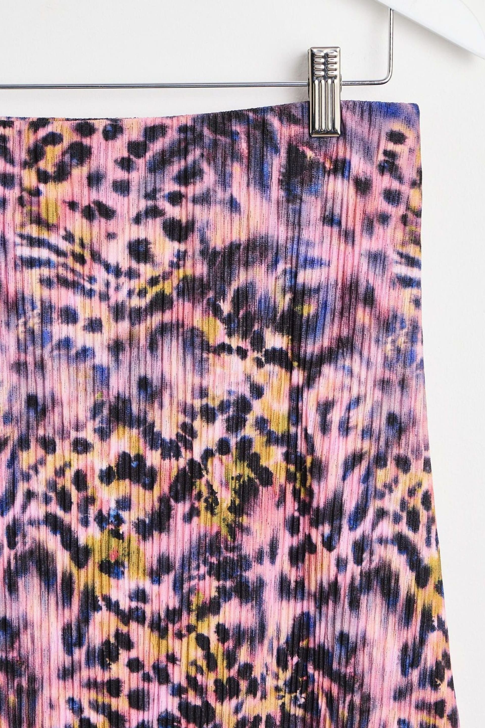 Oliver Bonas Pink Blurred Animal Print Plissé Midi Skirt - Image 7 of 8