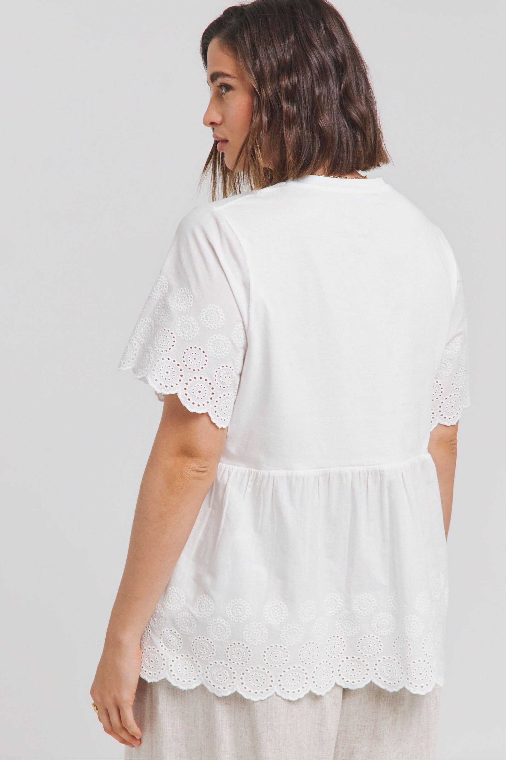 Simply Be White Broderie Smock Blouse - Image 2 of 4