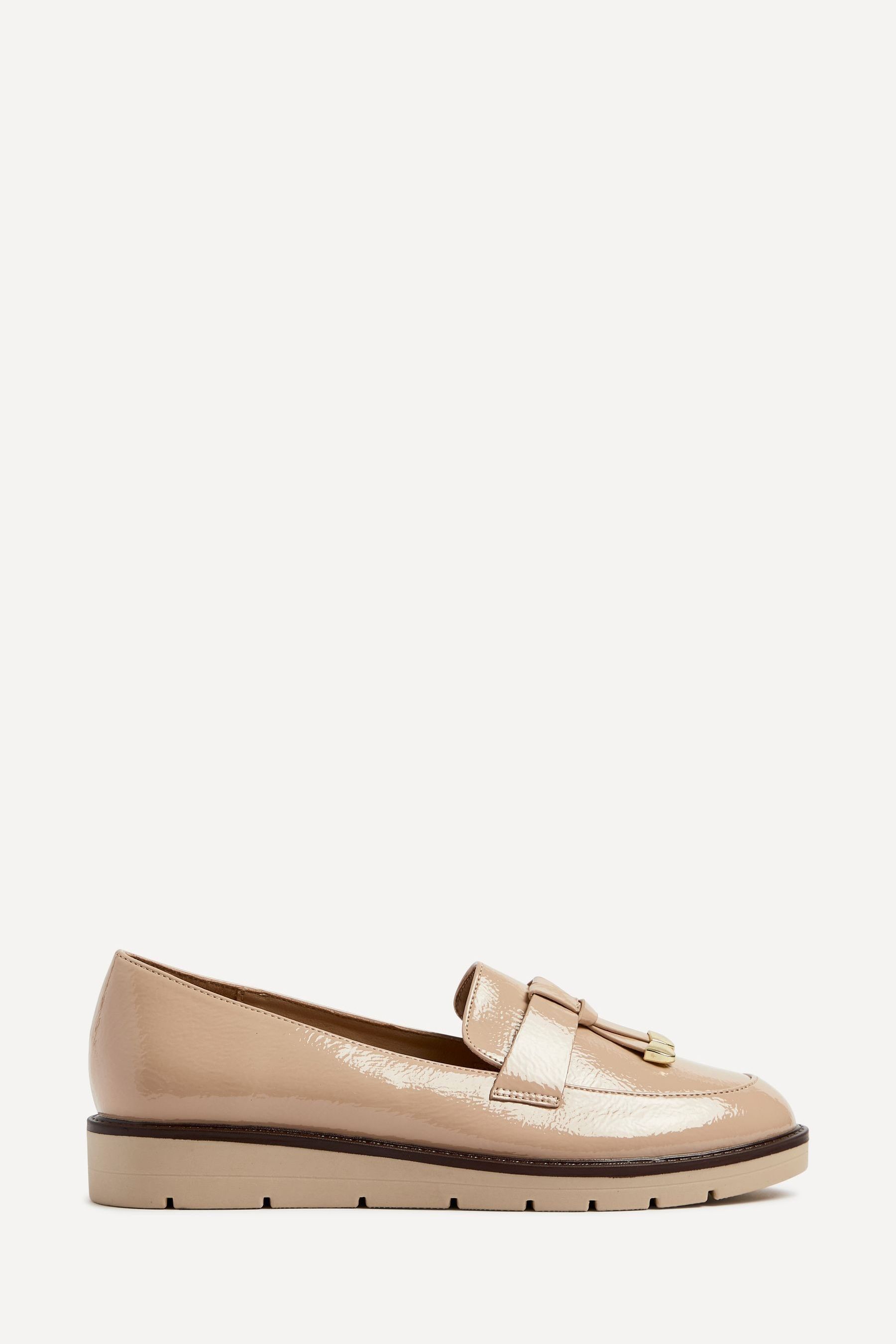Nude patent leather loafers deals