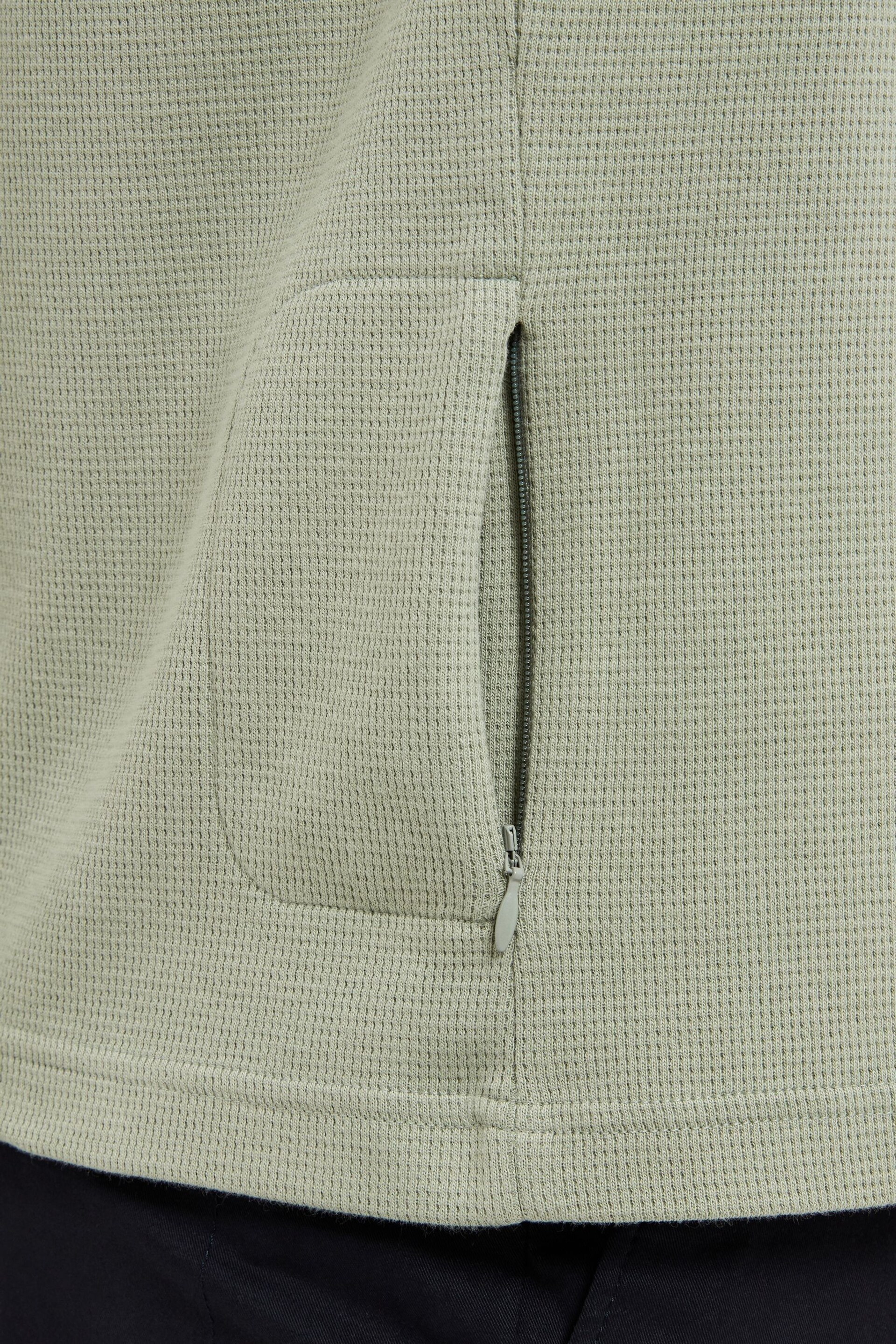 Sealskinz Green Felthorpe Short Sleeve Waffle Polo Shirt - Image 3 of 5