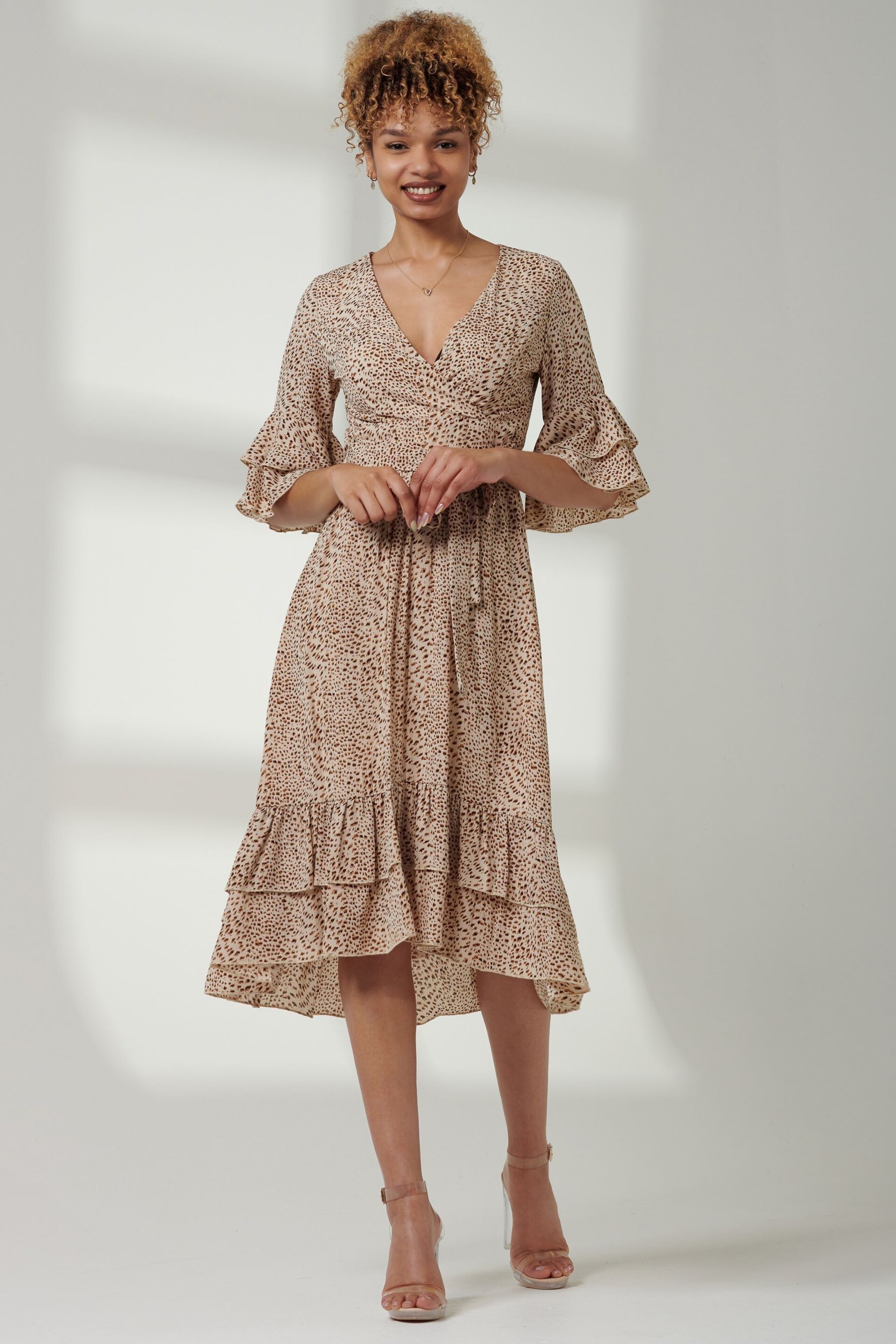 Jolie Moi Brown Tiered Detail Smock Dress - Image 4 of 6