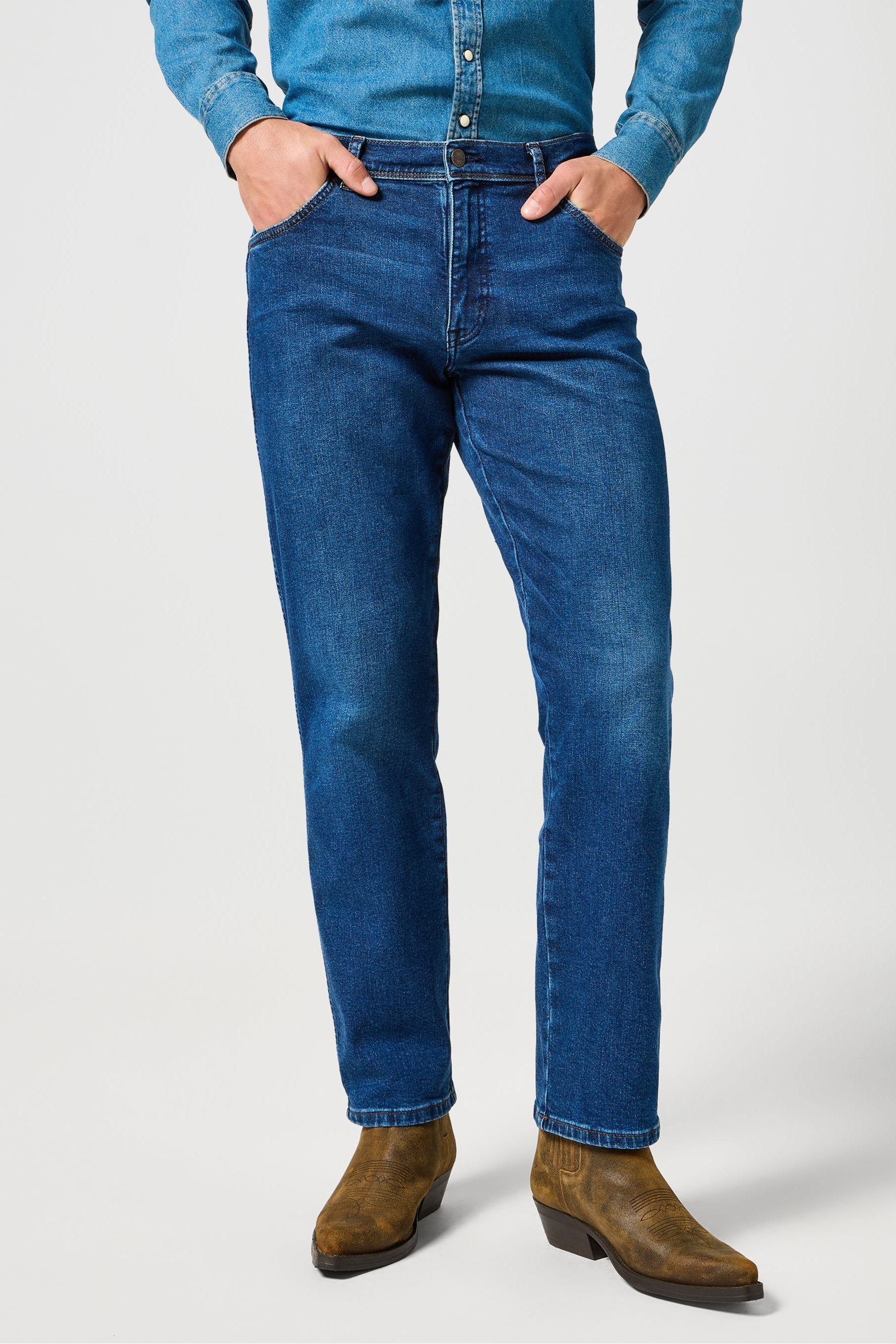 Buy Wrangler Shadow Jean Straight Fit Texas Authentic Jeans from Next Canada