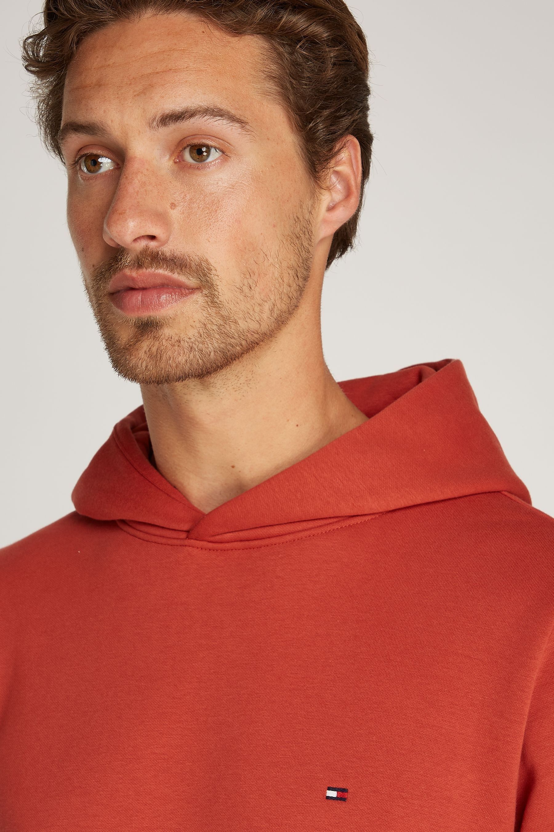 Tommy hilfiger red flag hoodie cheap
