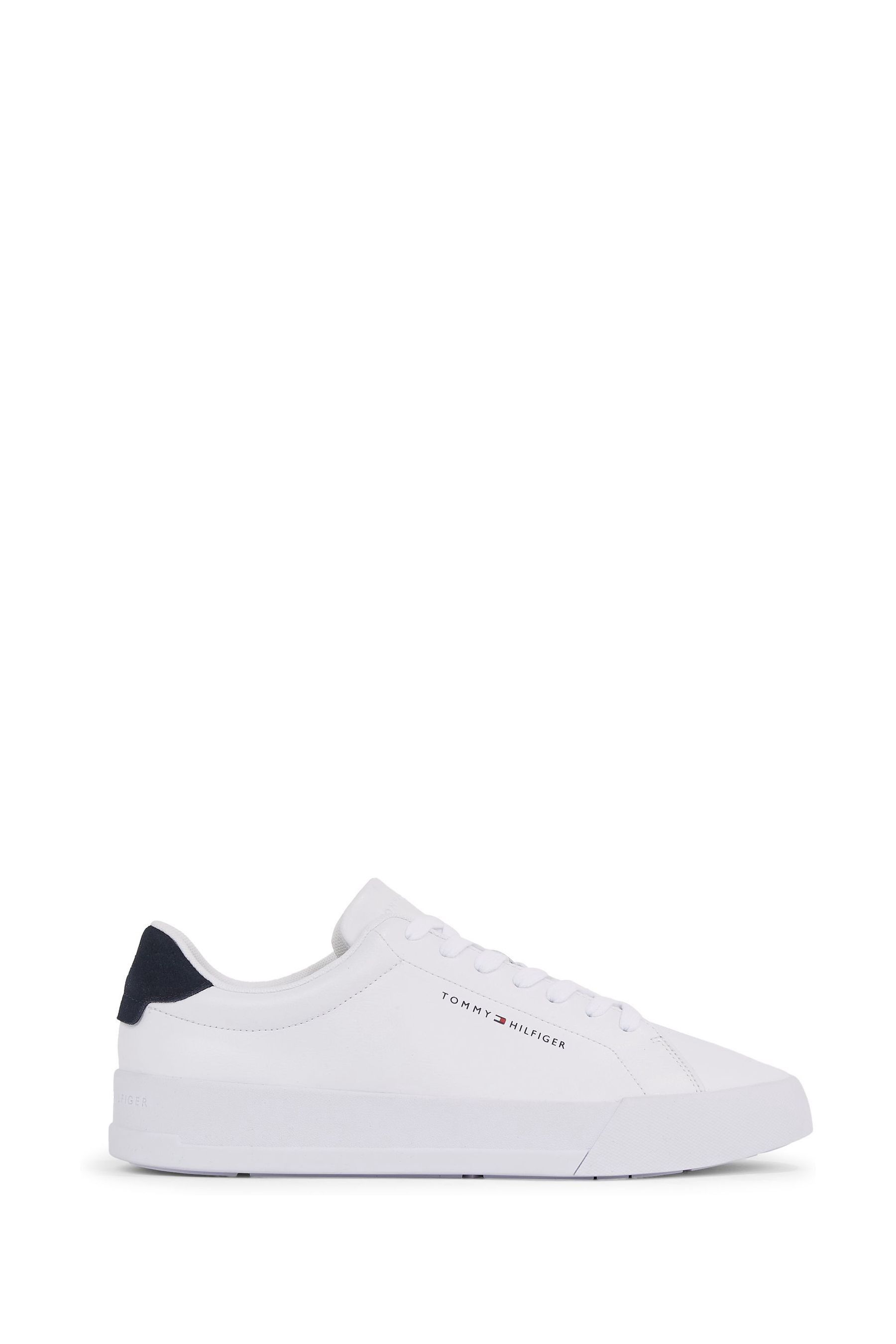 Hilfiger trainers clearance