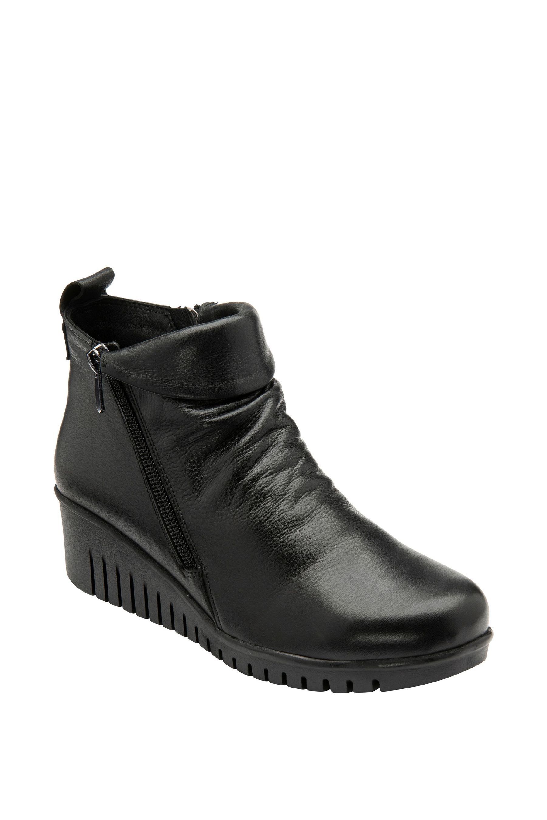 Lotus boots next shop