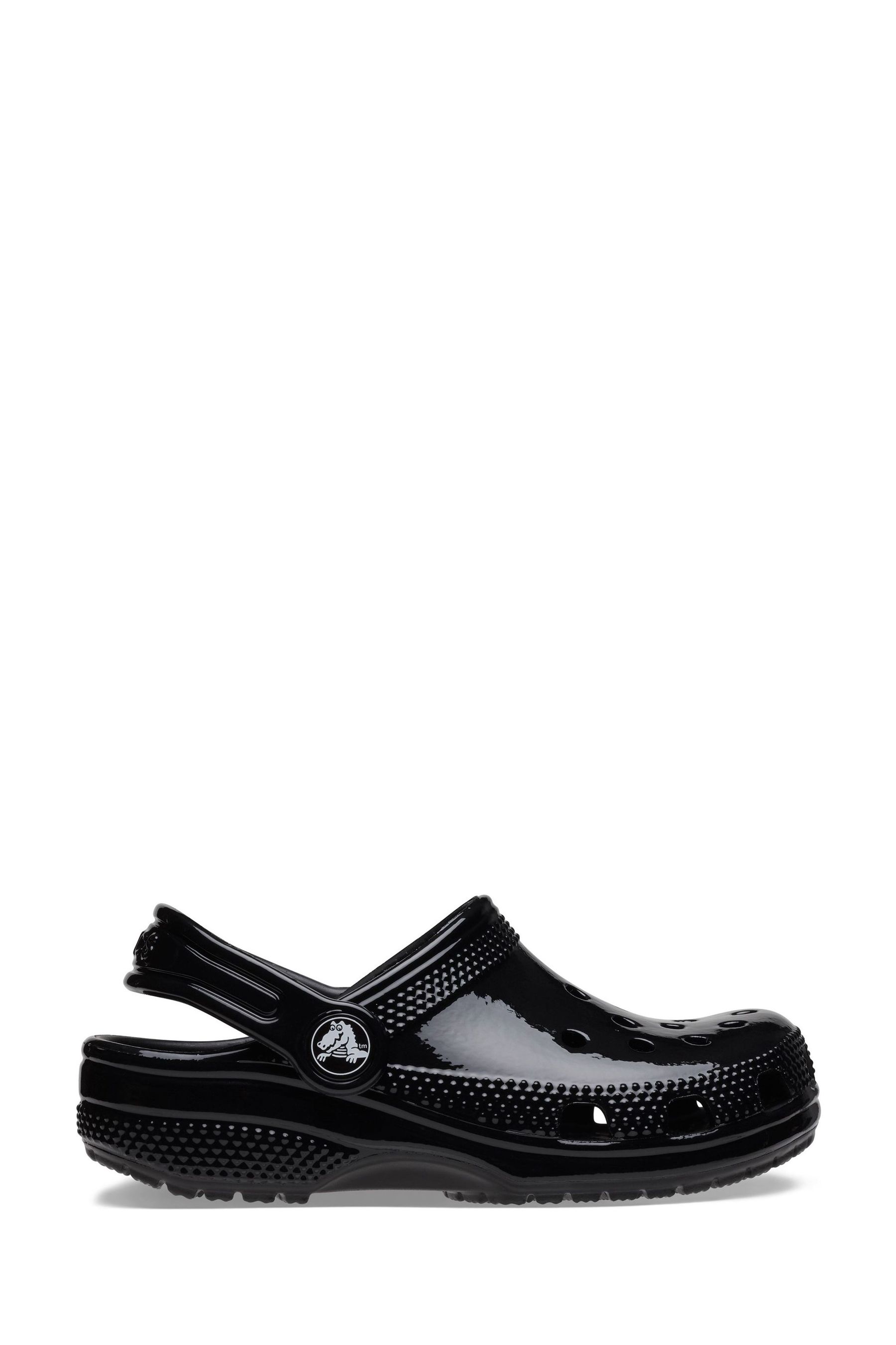 Crocs offer online sale