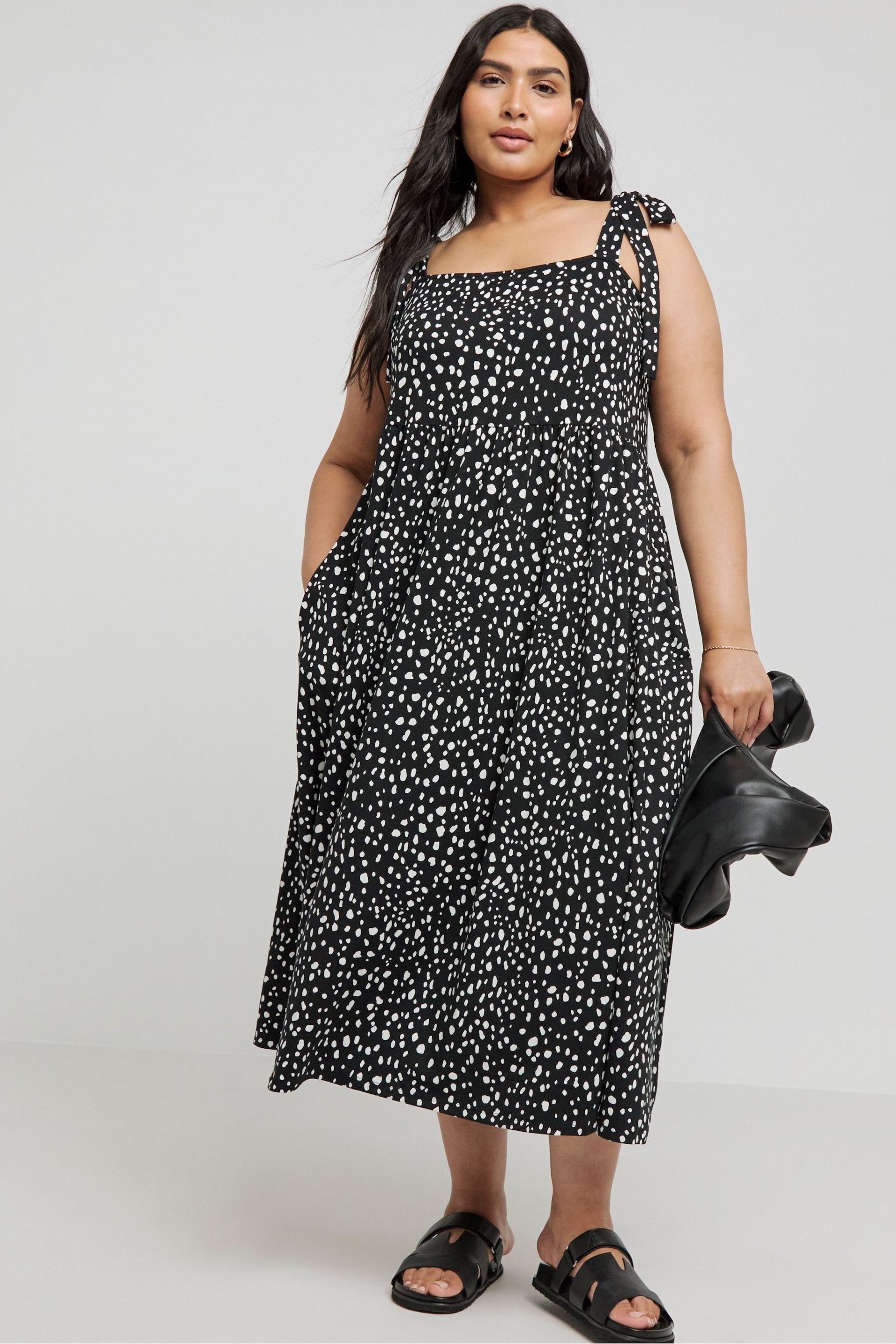 Simply Be Black Supersoft Tie Strap Maxi Dress - Image 1 of 4