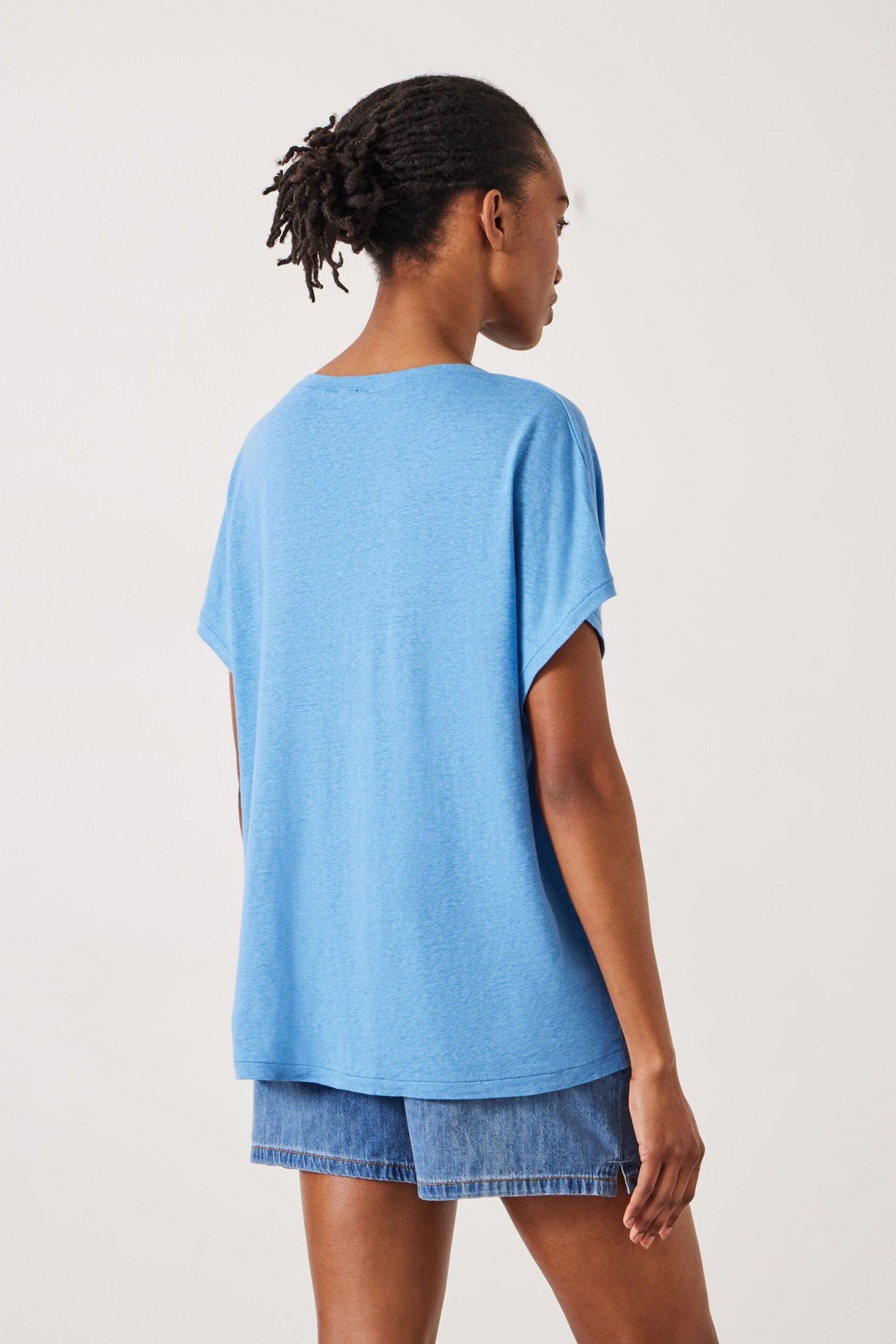 Hush Blue Danny Linen V-Neck T-Shirt - Image 4 of 5
