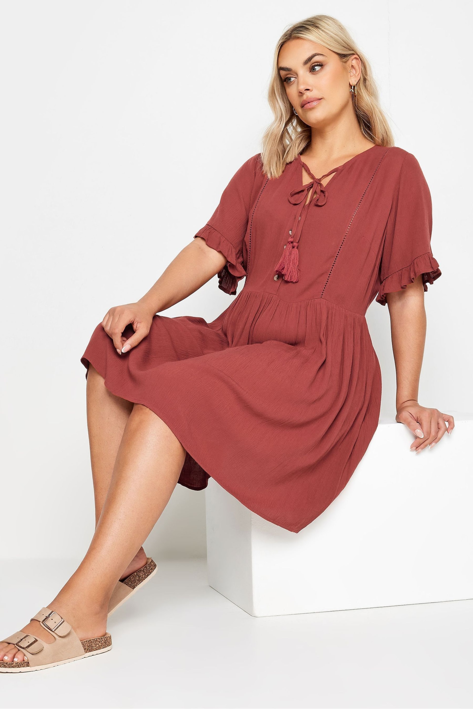 Yours Curve Red Desert Dress - Image 3 of 6