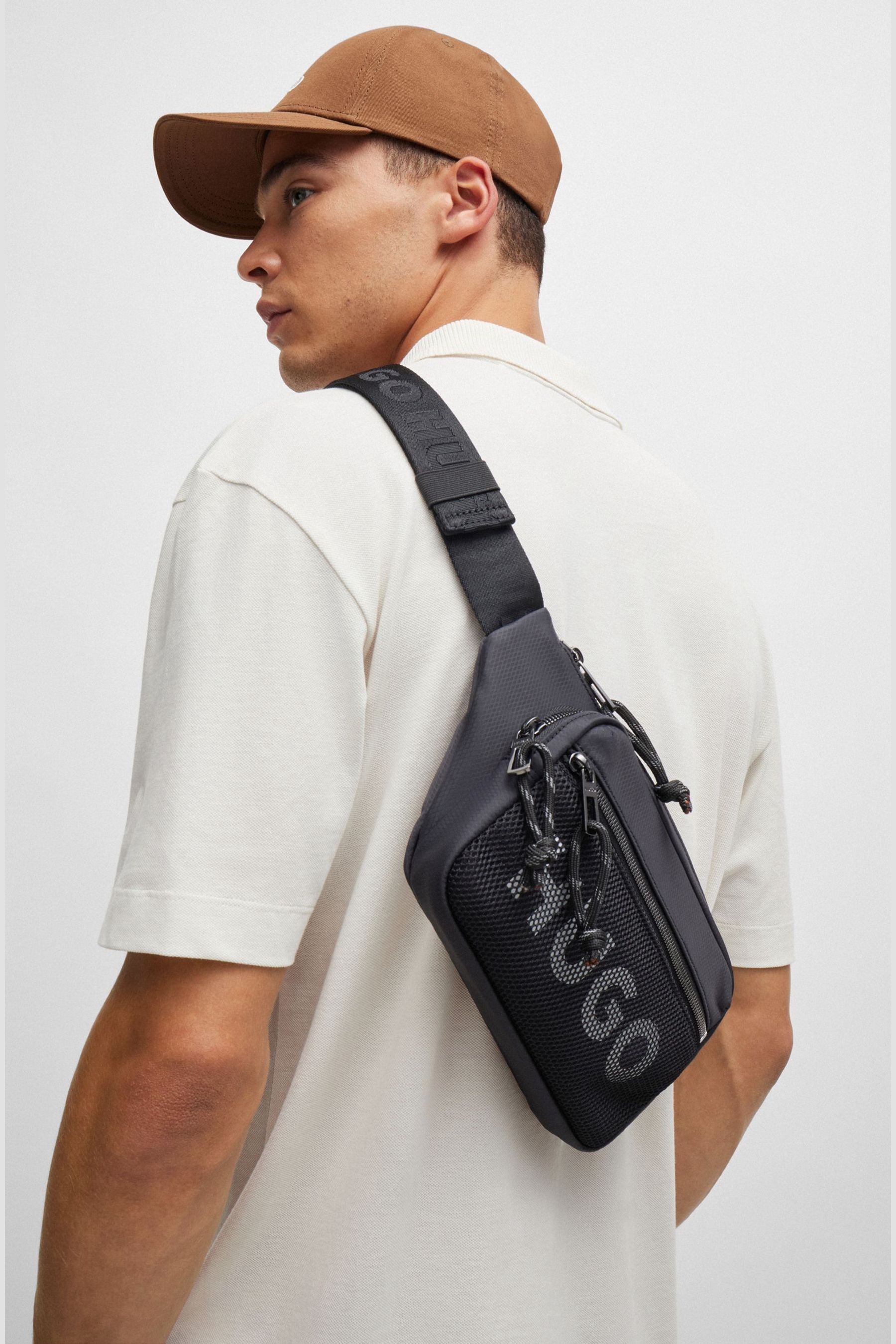 Sporty belt bag discount