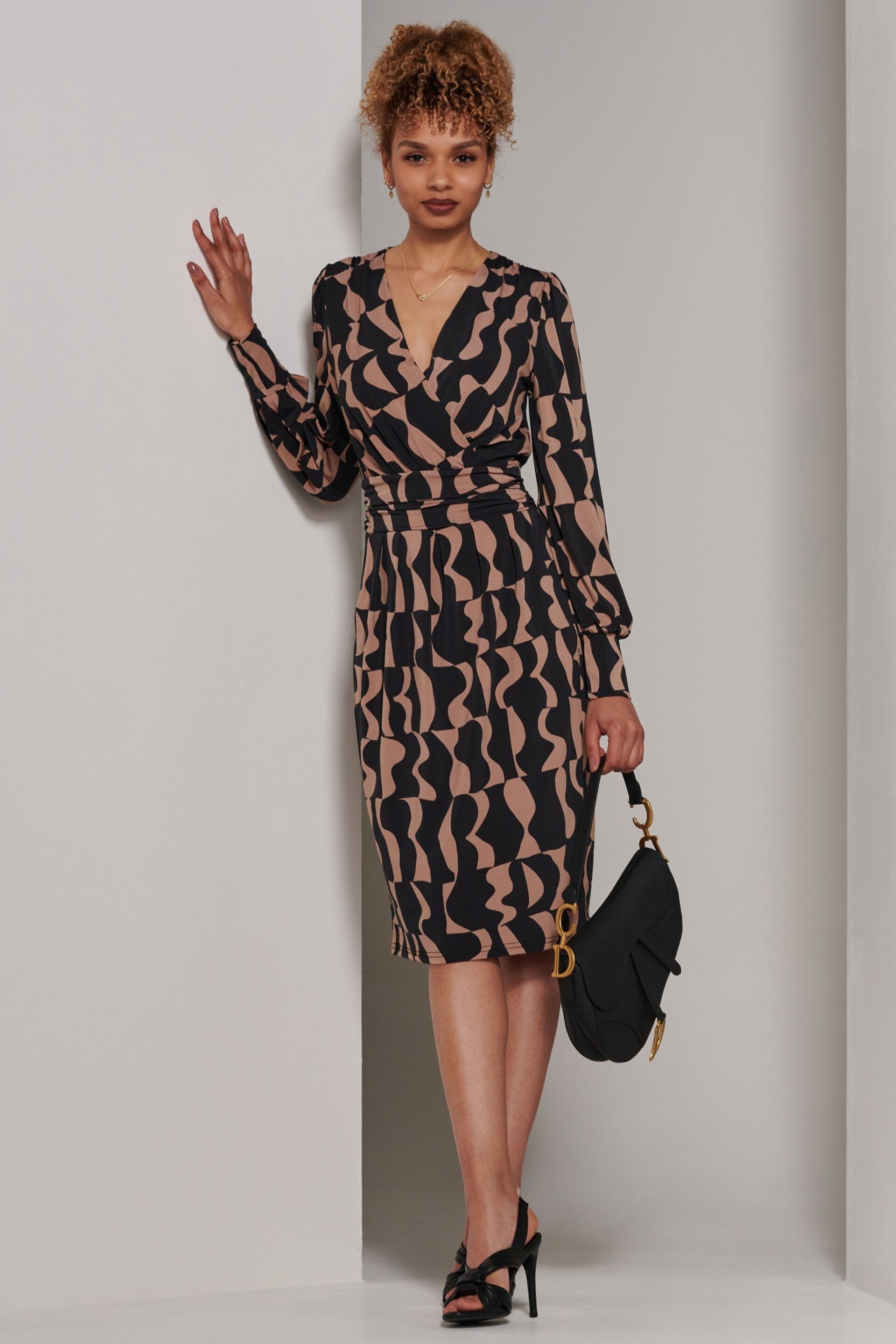 Jolie Moi Brown Gwen Print Long Sleeve Pegged Dress - Image 5 of 6