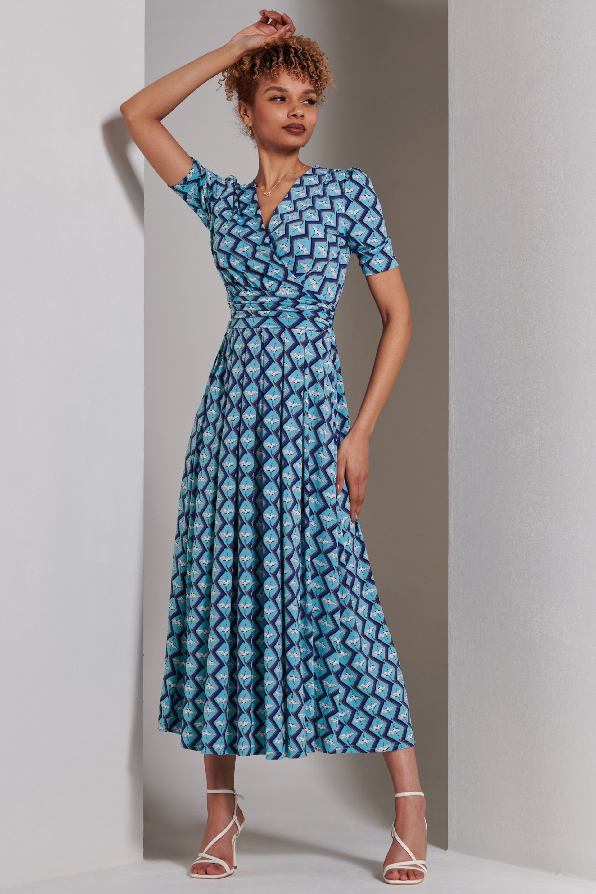 Jolie Moi Green Bree Half Sleeve Jersey Maxi Dress - Image 4 of 6