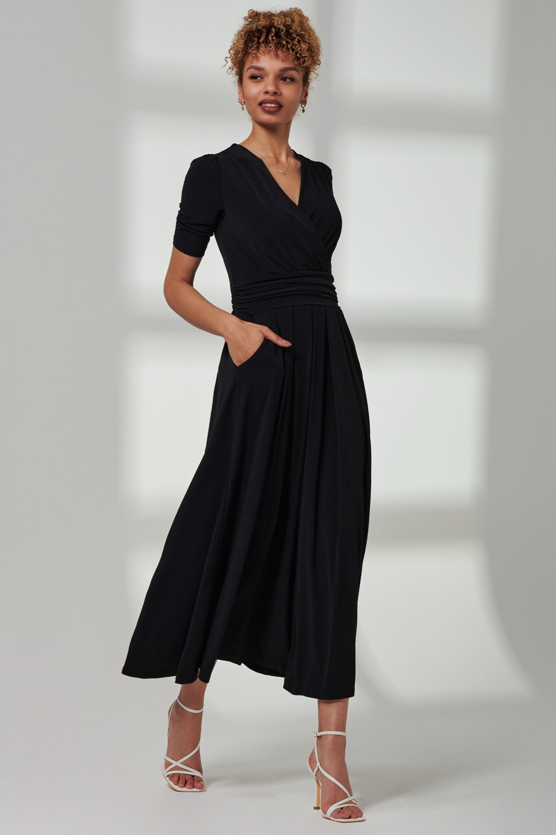 Jolie Moi Black Bree Half Sleeve Jersey Maxi Dress - Image 5 of 6