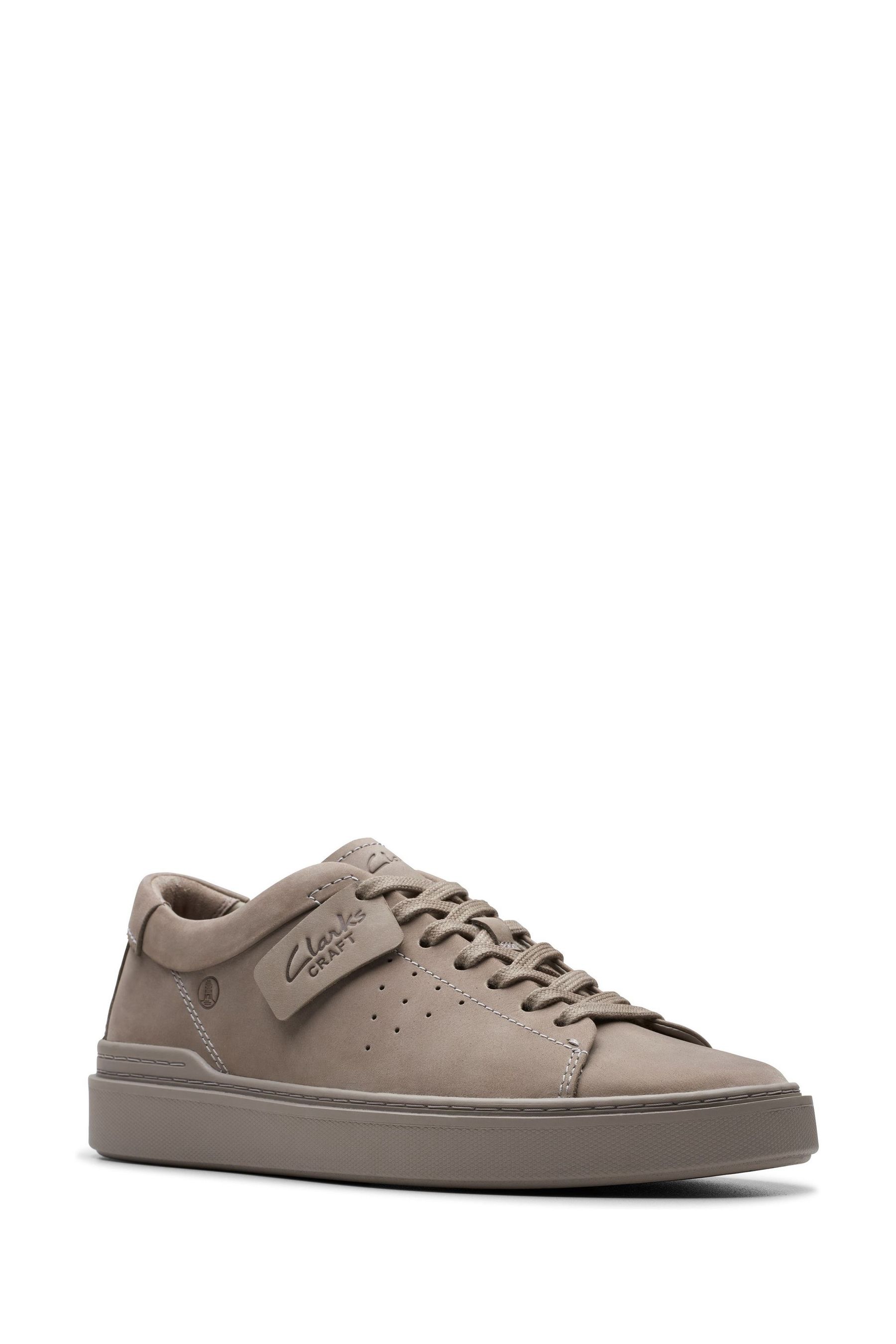 Clarks swift turn online