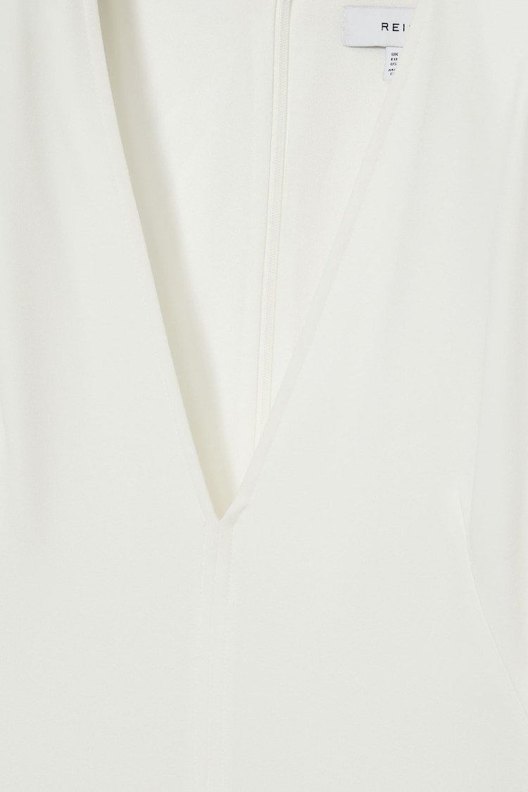 Reiss White Hattie Plunge-Neck Crepe Maxi Dress - Image 6 of 6