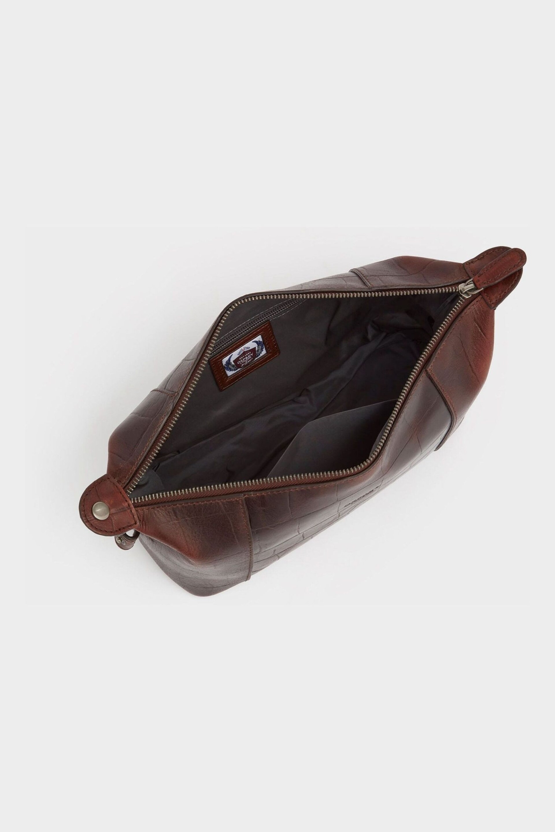 OSPREY LONDON The Brixton Leather Brown Washbag - Image 4 of 6