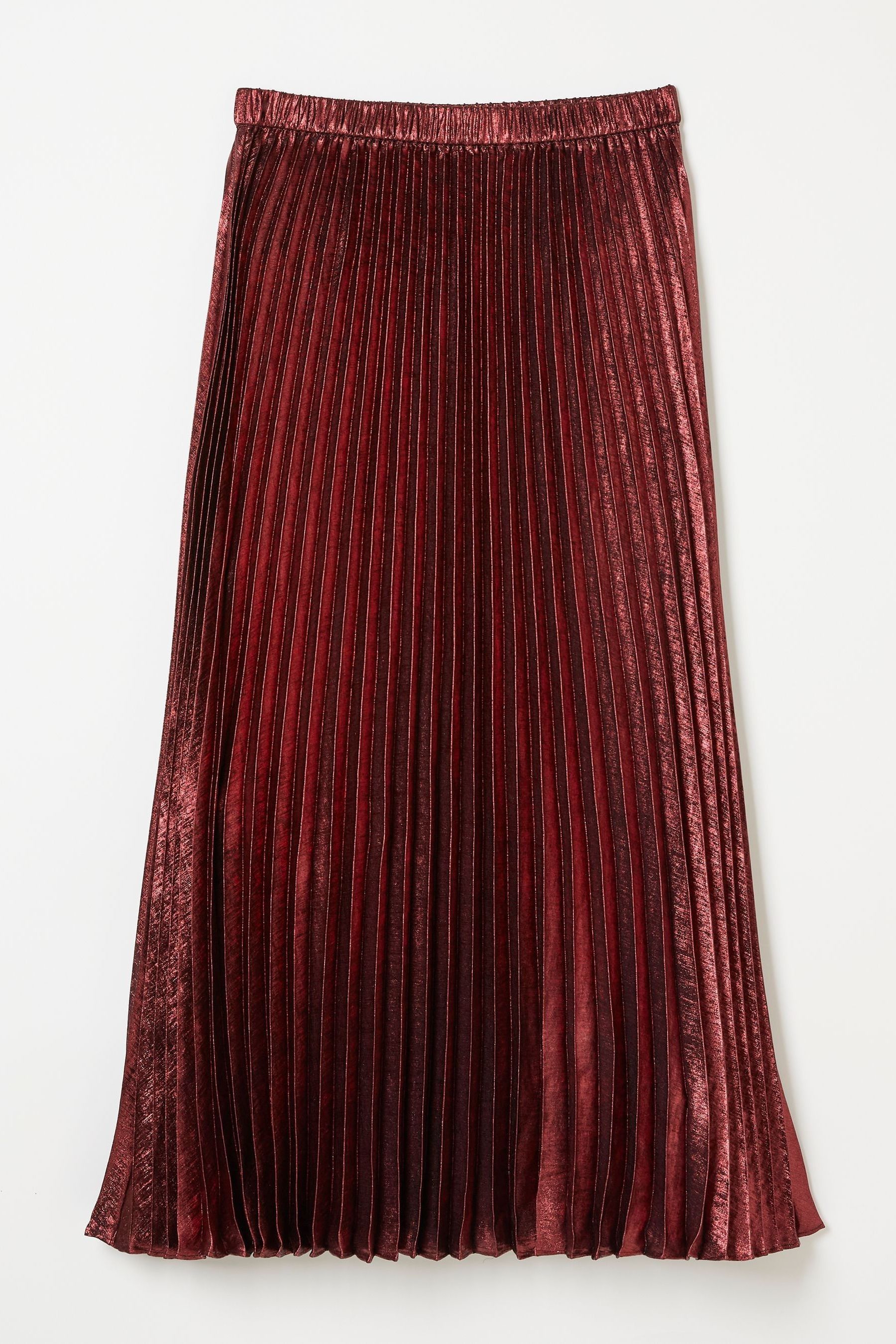 Red pleated skirt near me 2025