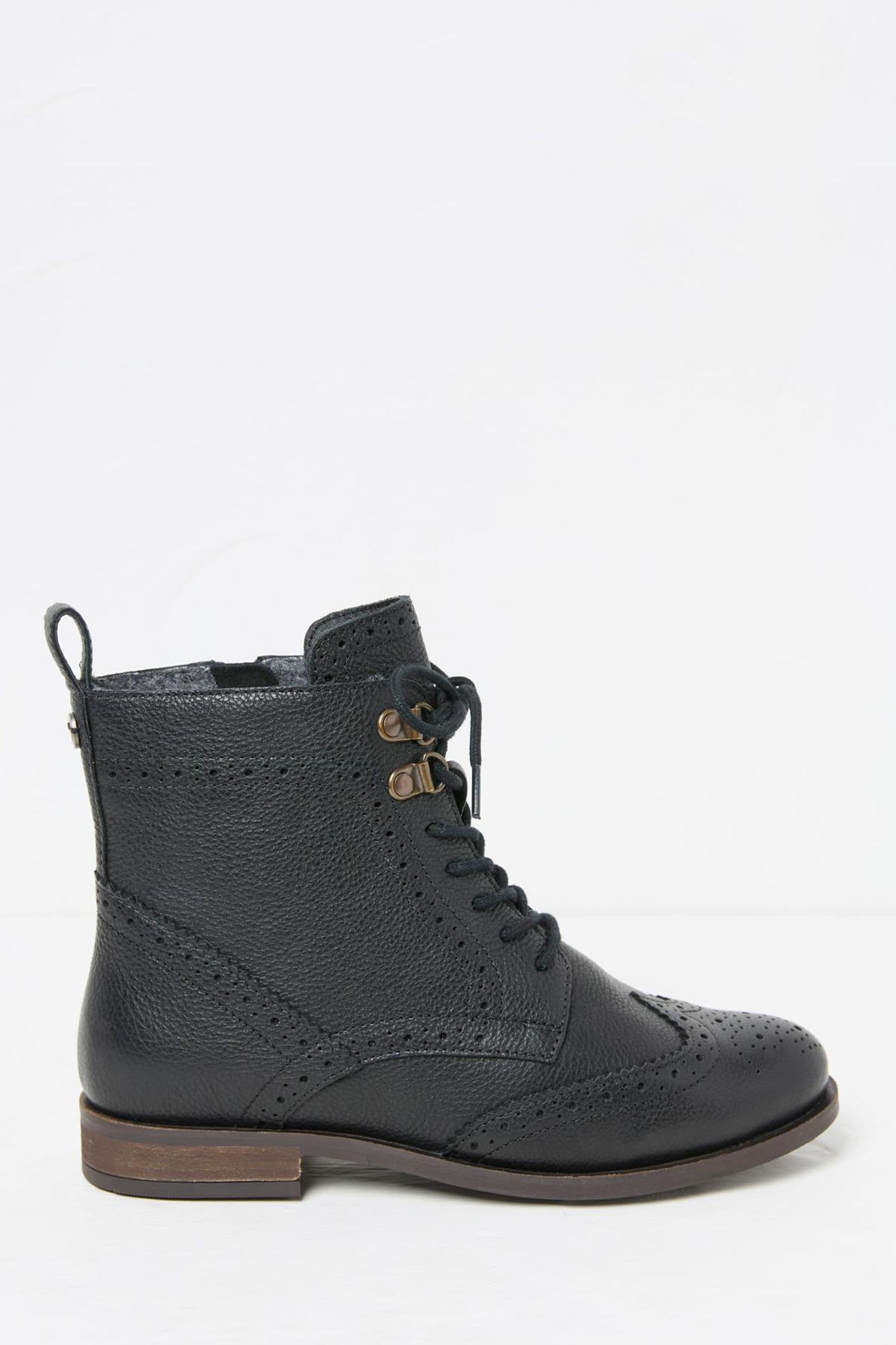 Hjenno brogue ankle boots new arrivals