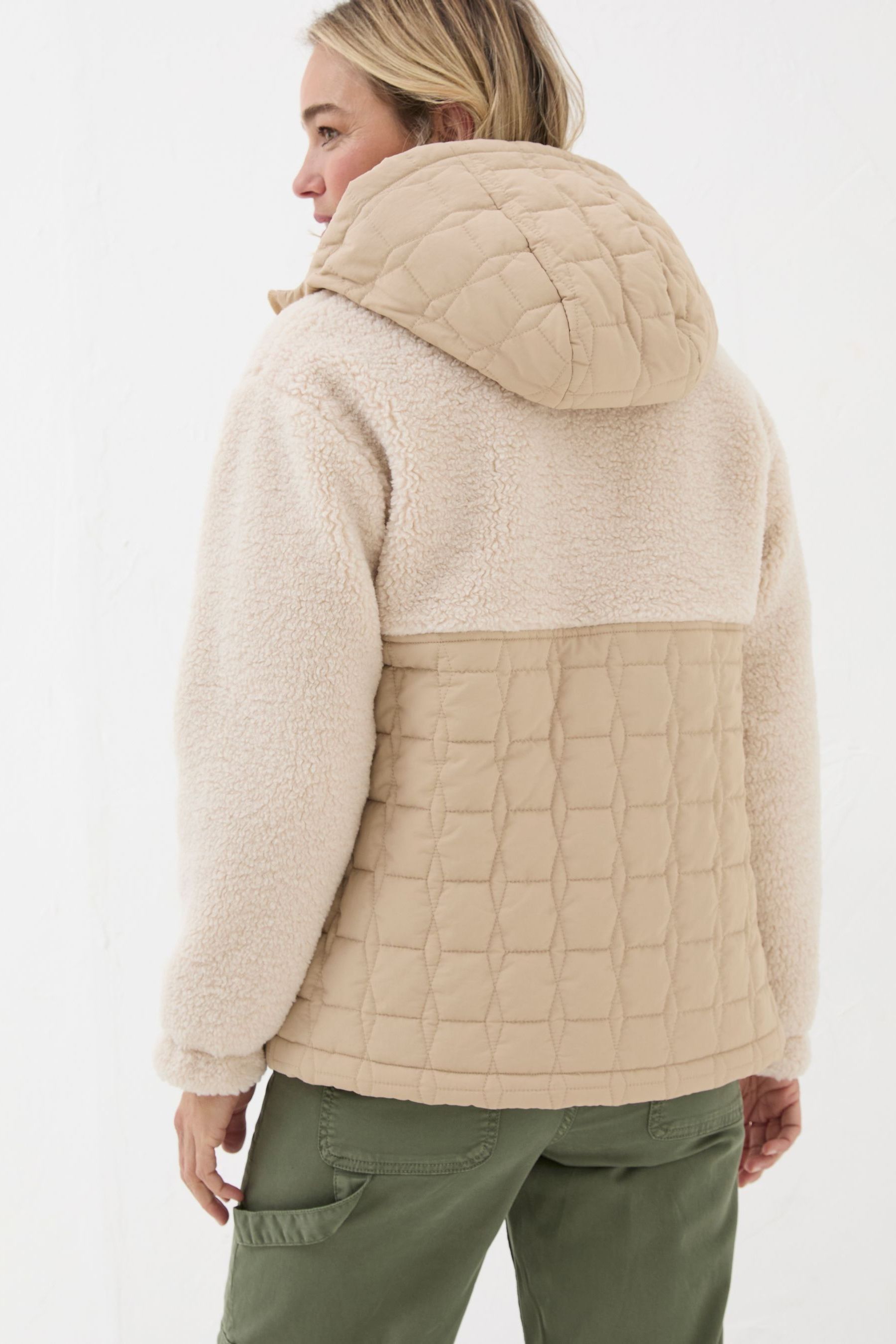 Win like 82 jacket top