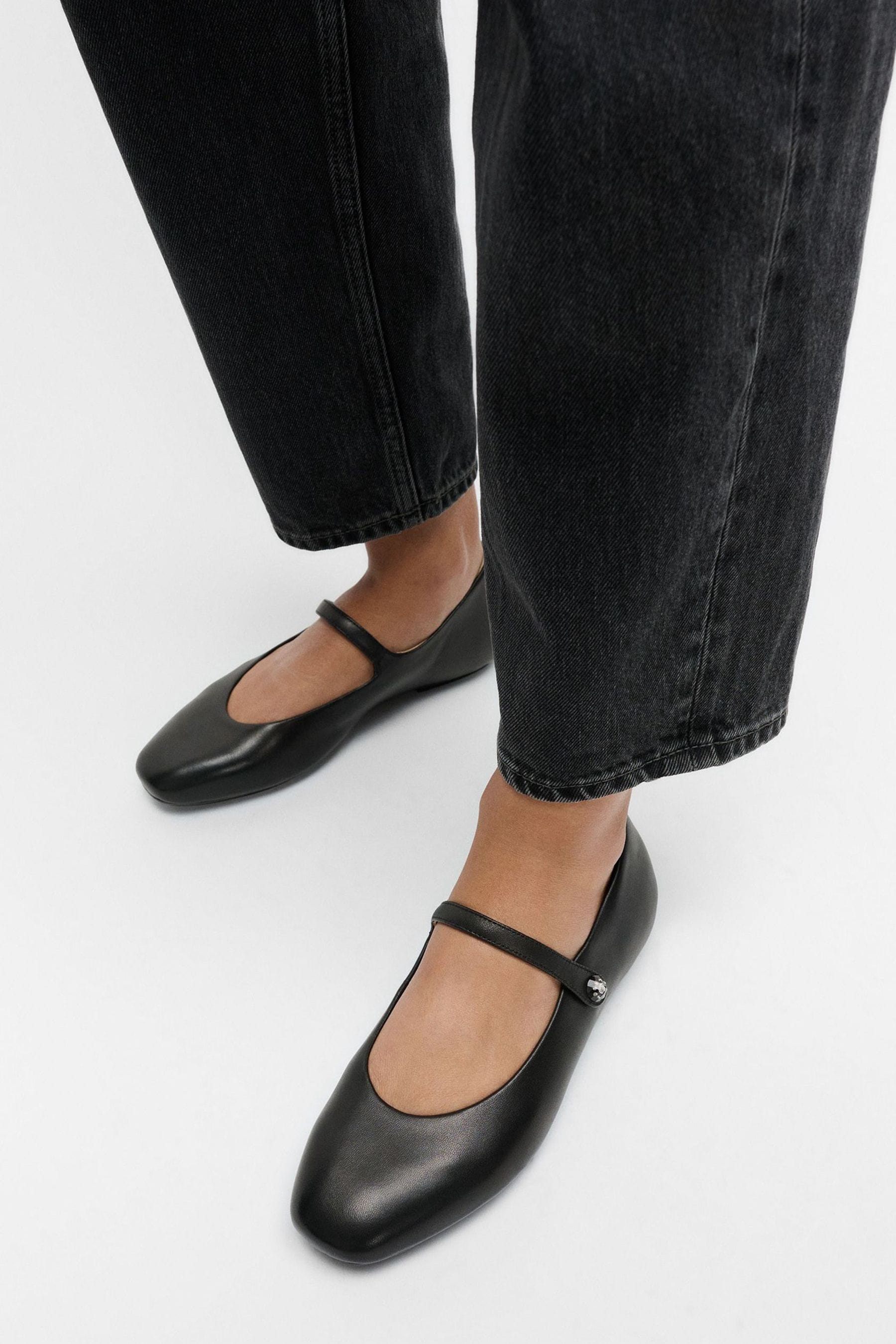 Buy FitFlop Mary Jane Delicato Soft Leather Mary Jane Shoes Next Ukraine